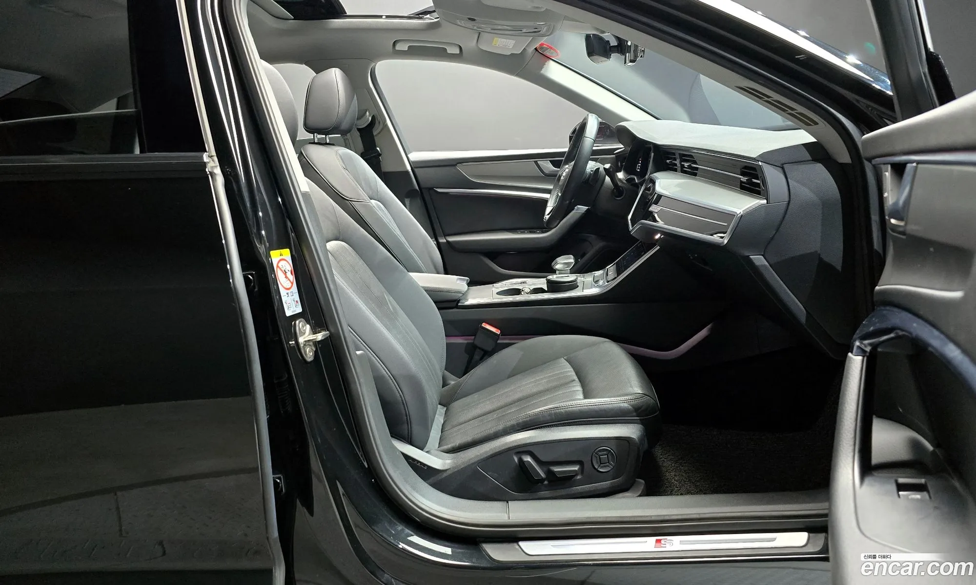 Audi A6 2019 WAUZZZF25LN013096 — 11
