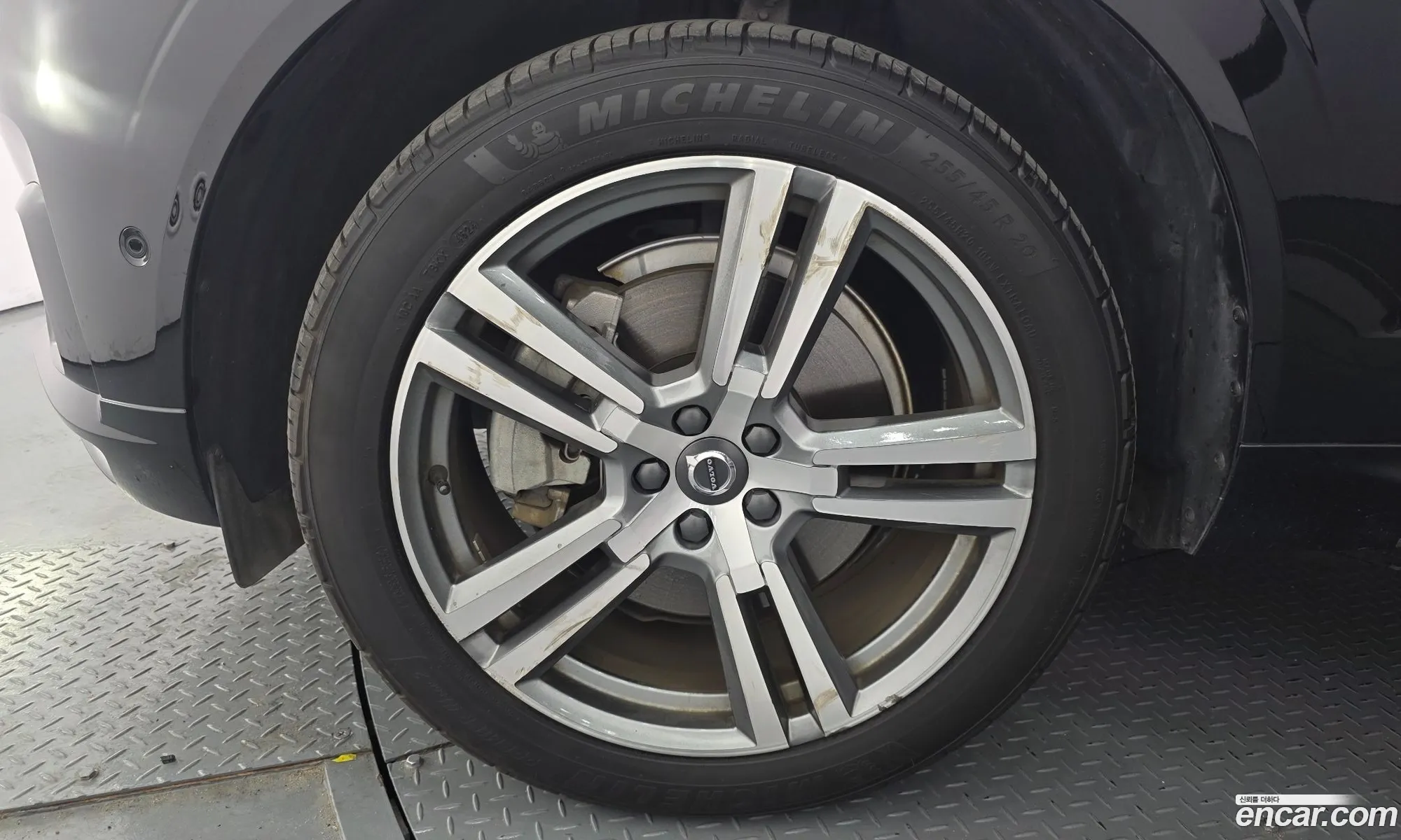 Volvo XC60 2021 — 8