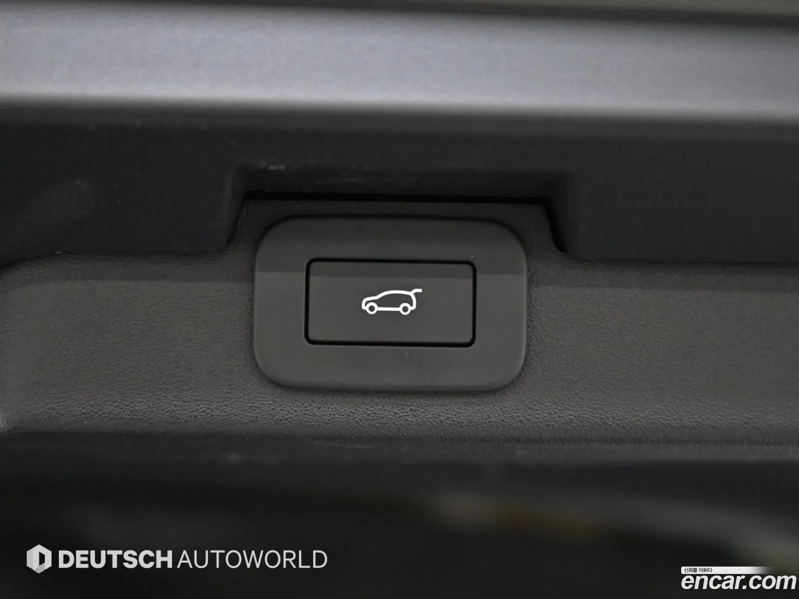 Land Rover Discovery 5 2024 — 3