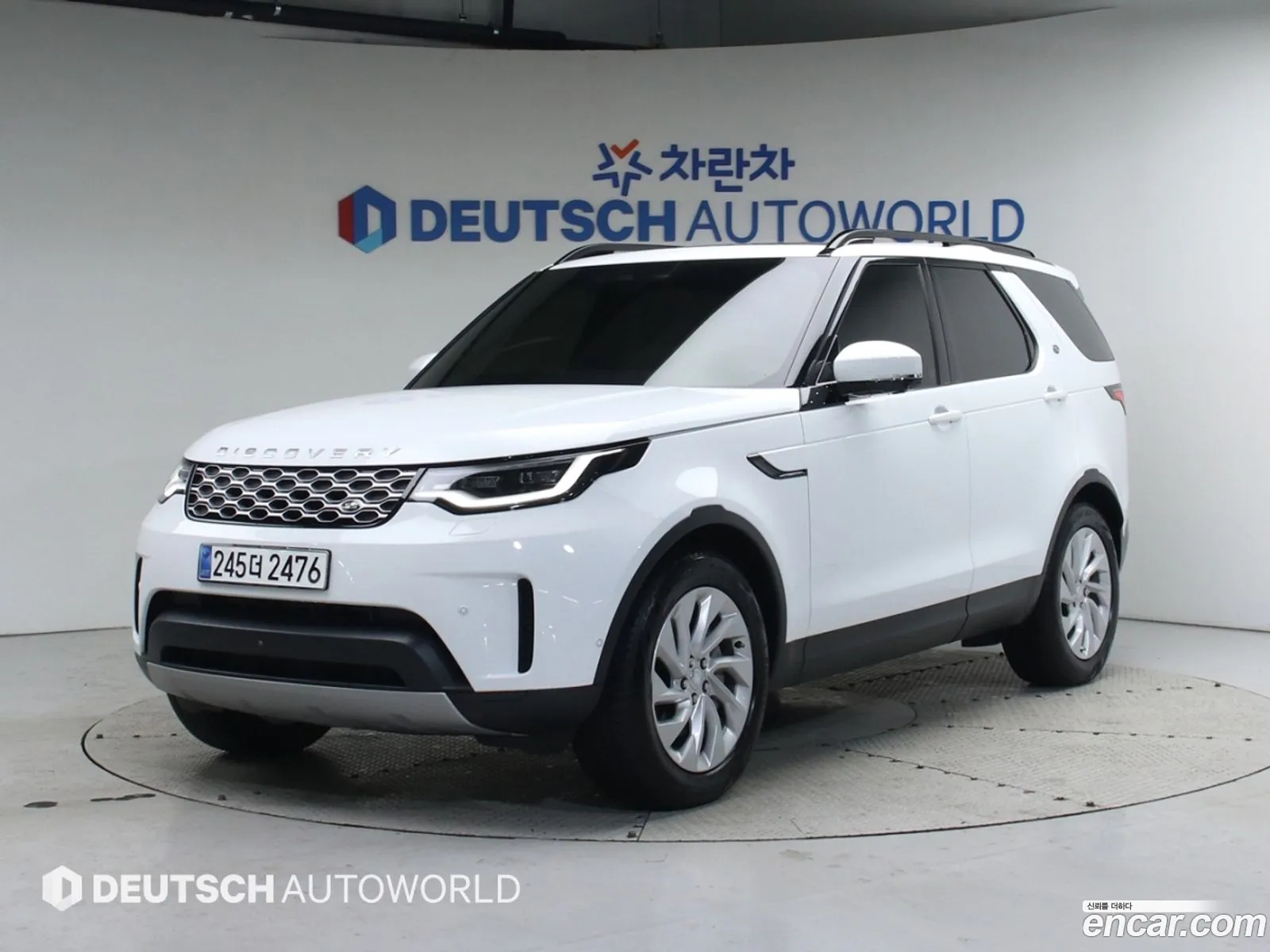 Land Rover Discovery 5 2024 — 16