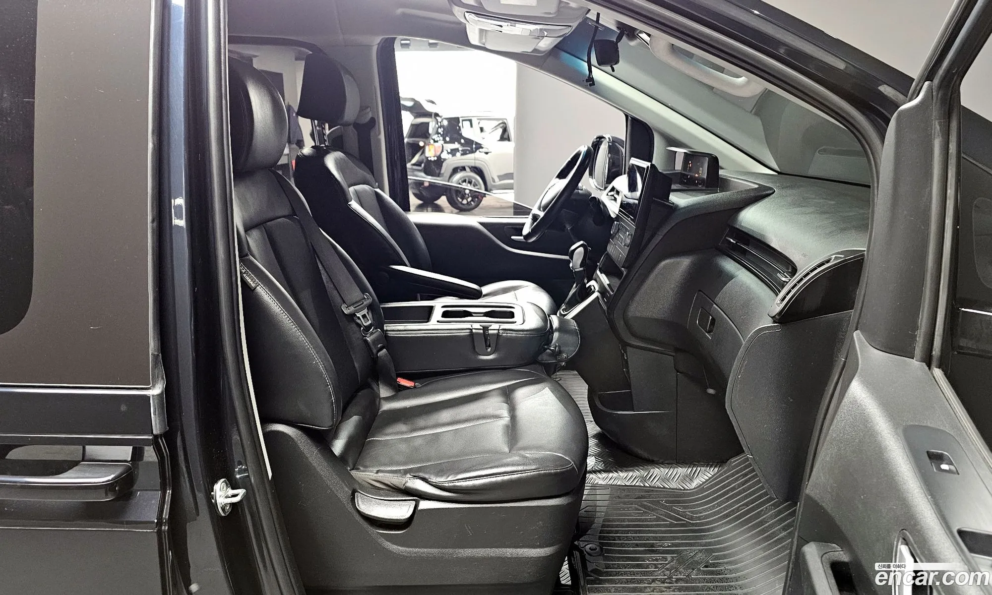 Hyundai Staria 2022 — 9
