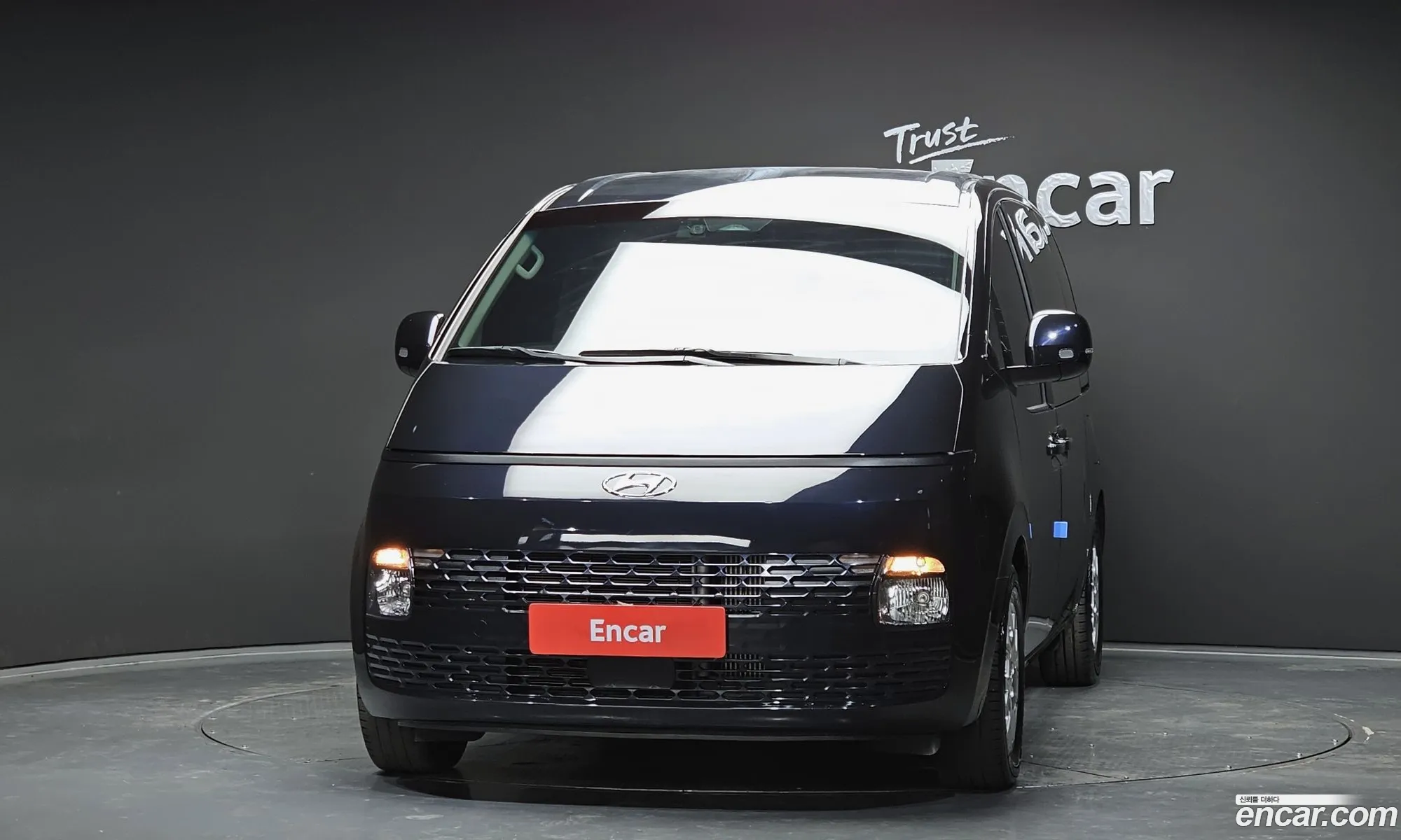 Hyundai Staria 2022 — 5