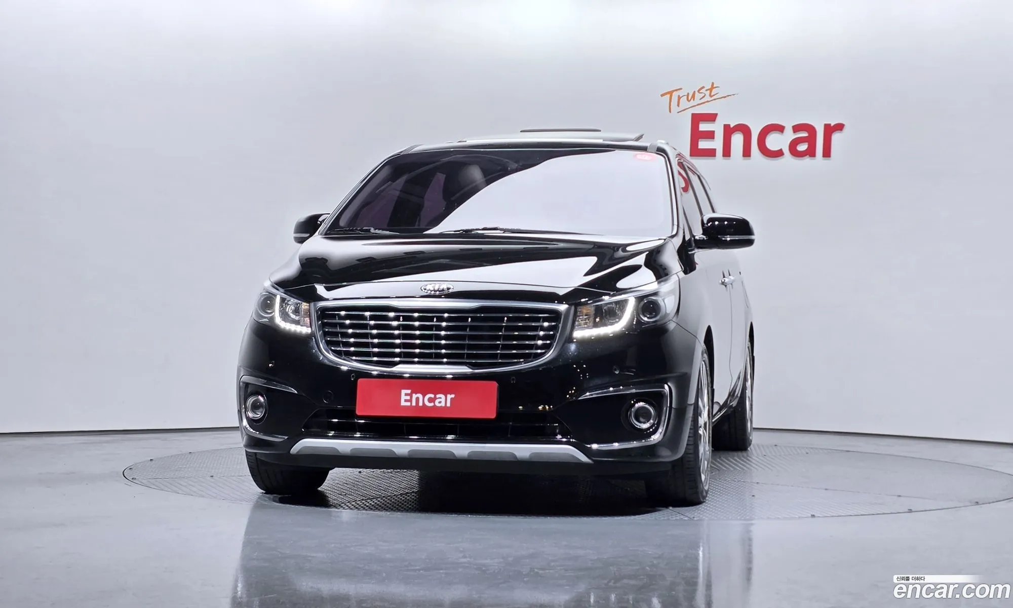 Kia Carnival 2016 — 10