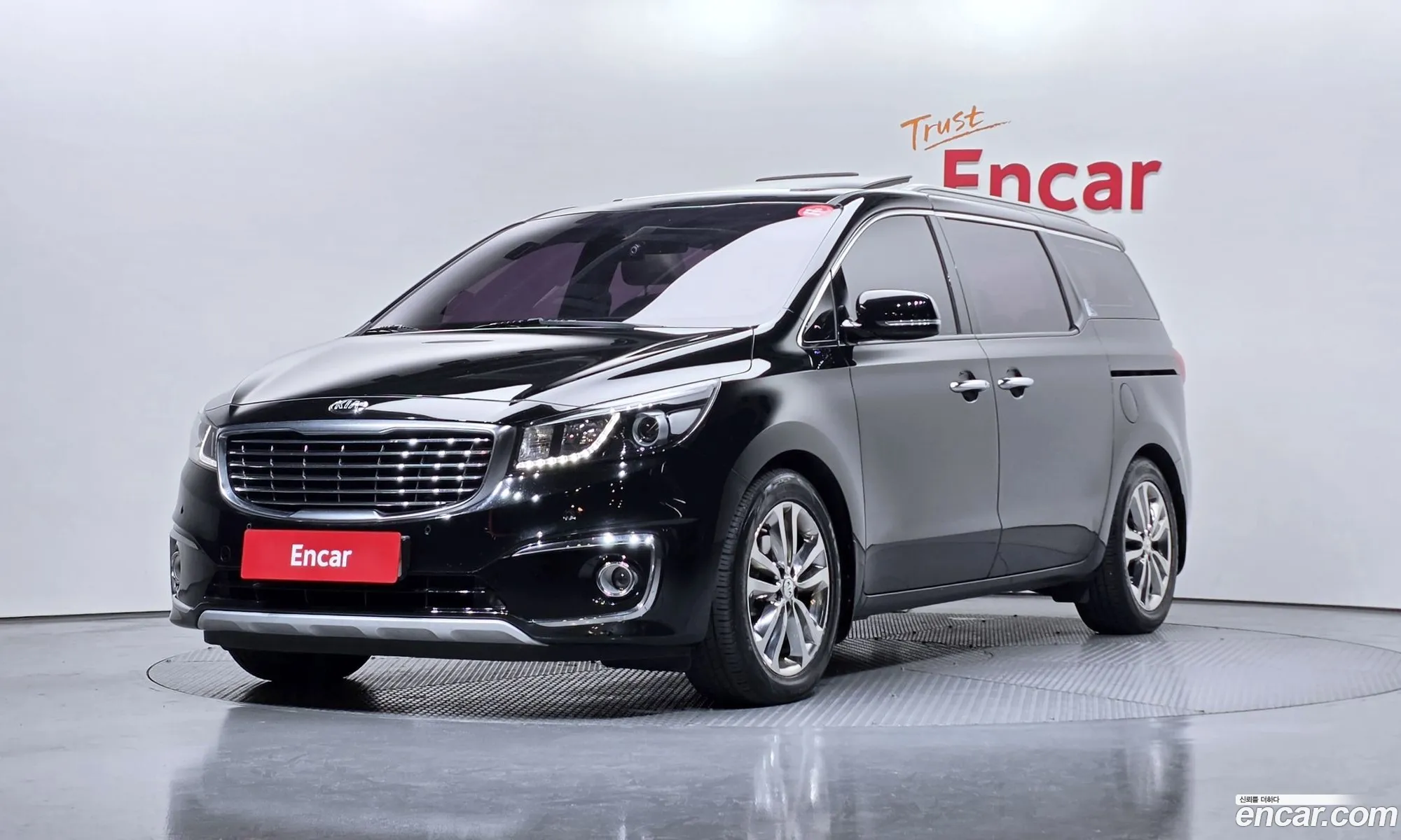 Kia Carnival 2016 — 3
