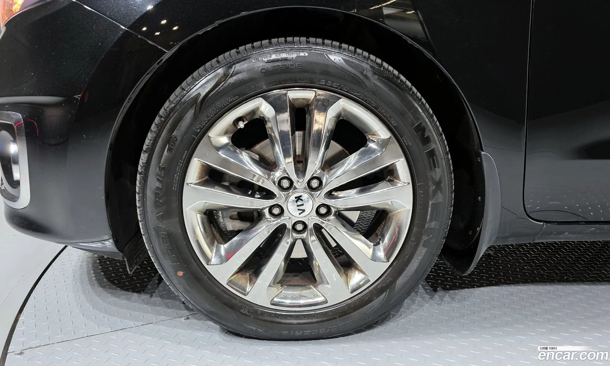 Kia Carnival 2016 — 13