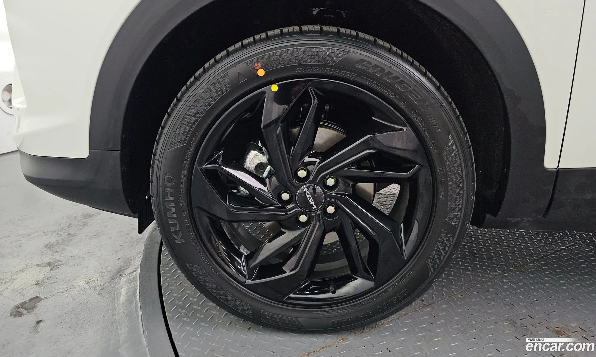 KG Mobility (SsangYong) Beautiful Korando 2025 — 6