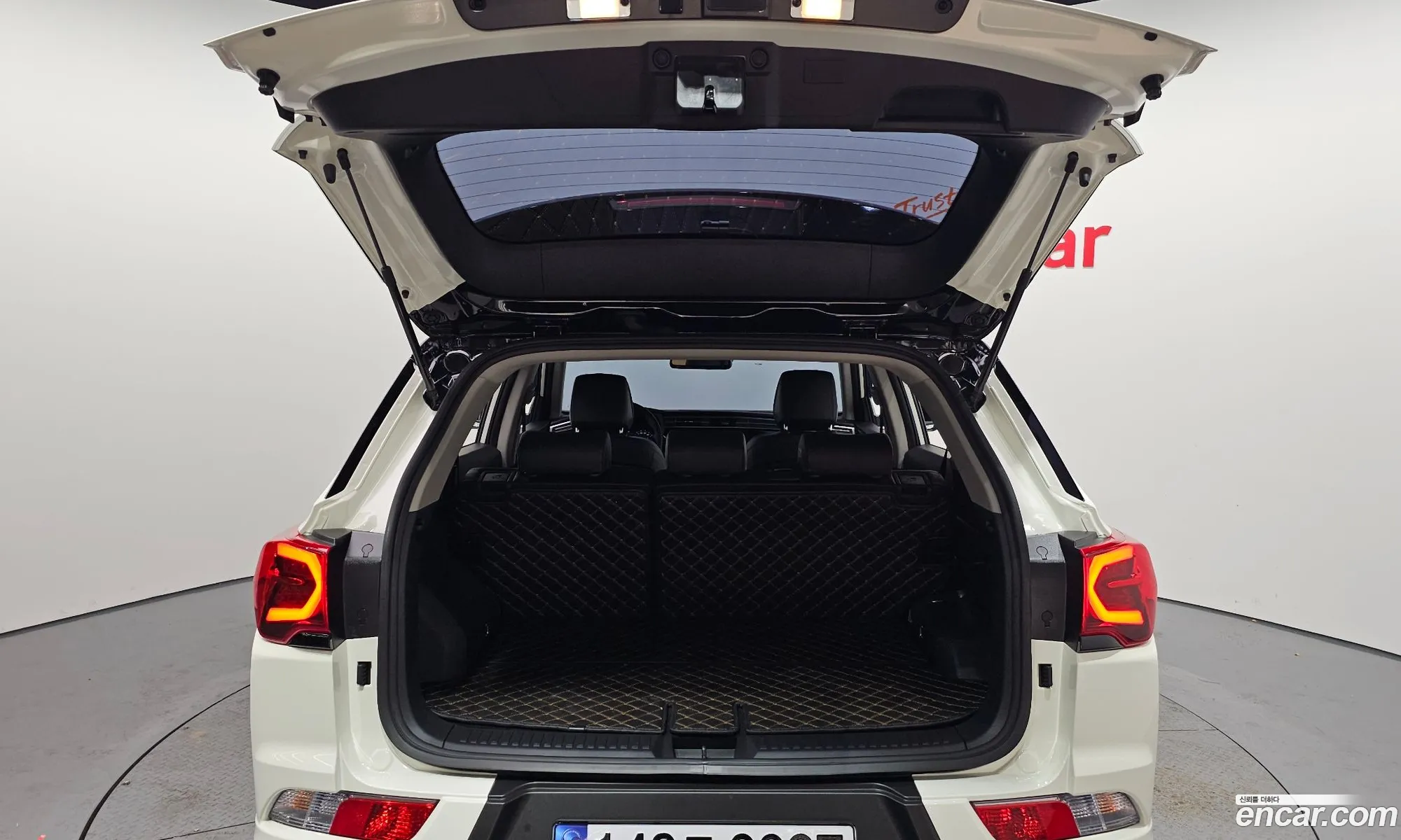 KG Mobility (SsangYong) Beautiful Korando 2025 — 18
