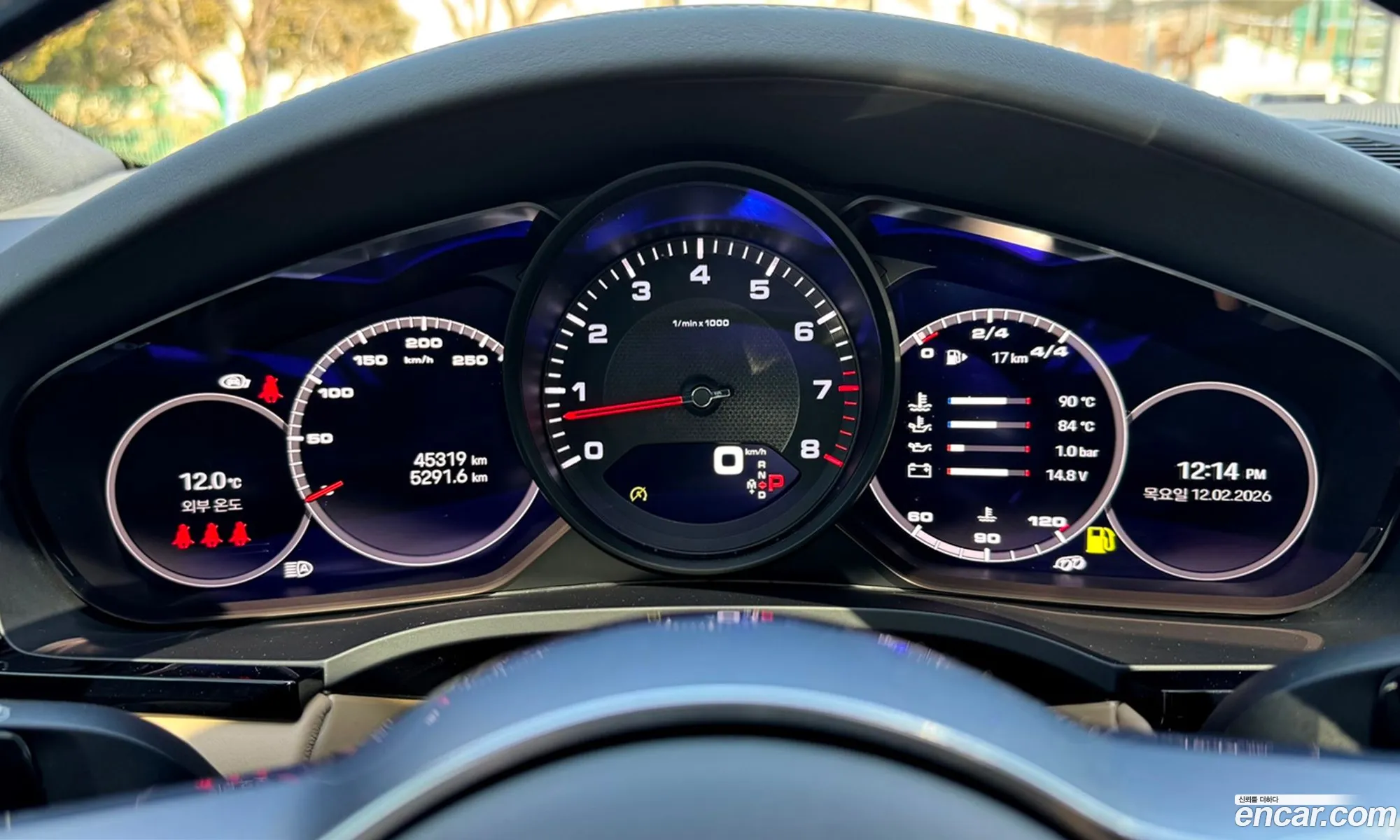 Porsche Cayenne 2022 — 17
