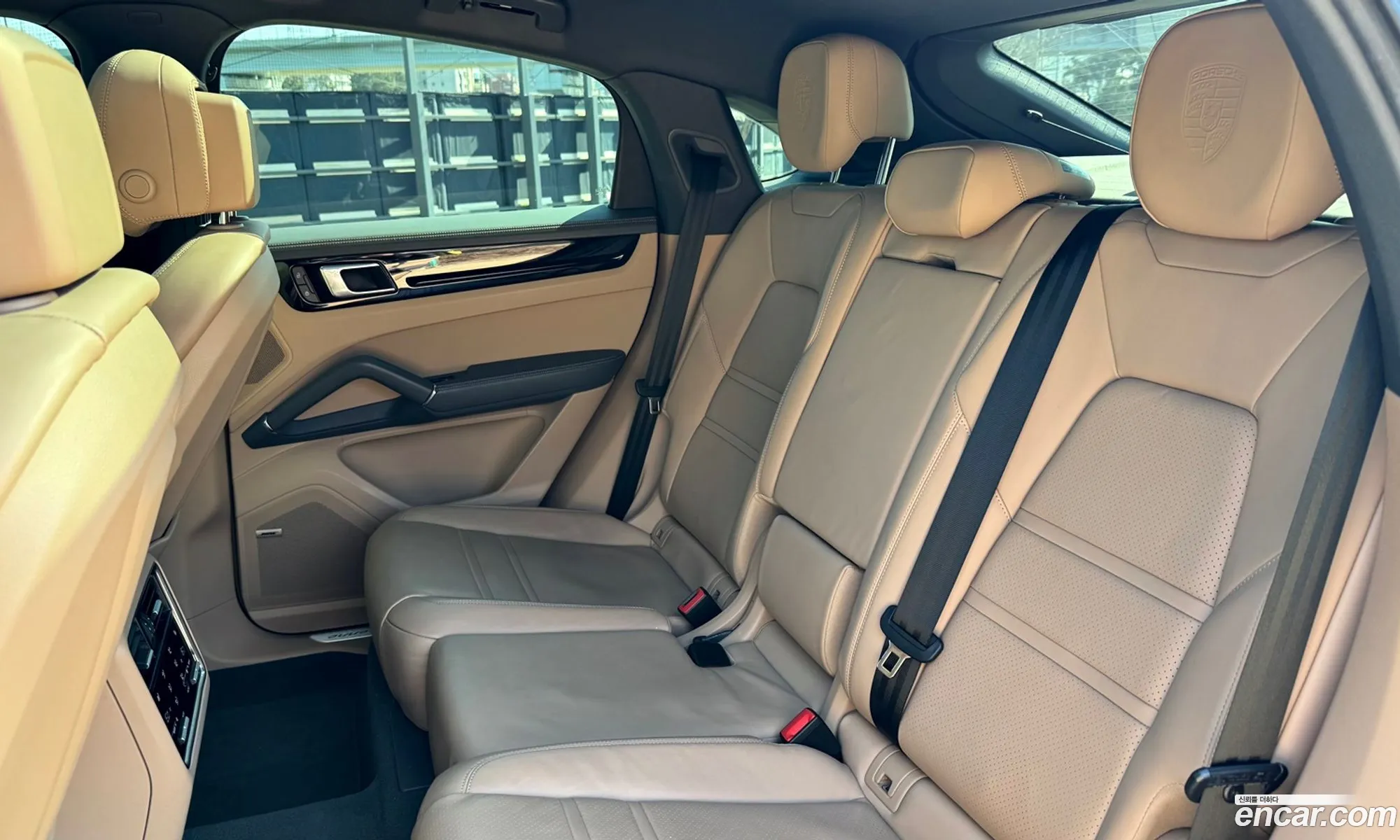 Porsche Cayenne 2022 — 3
