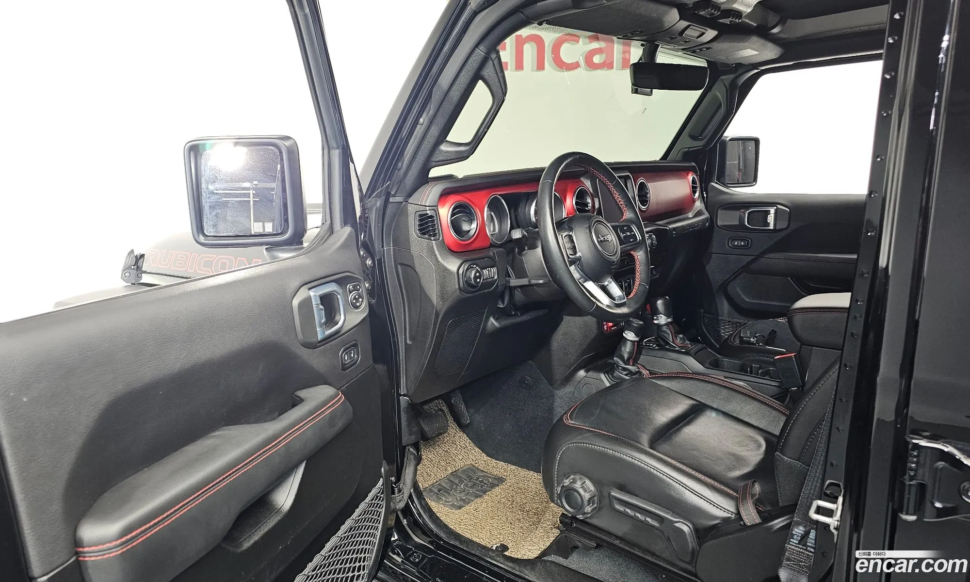 Jeep Wrangler 2022 — 4