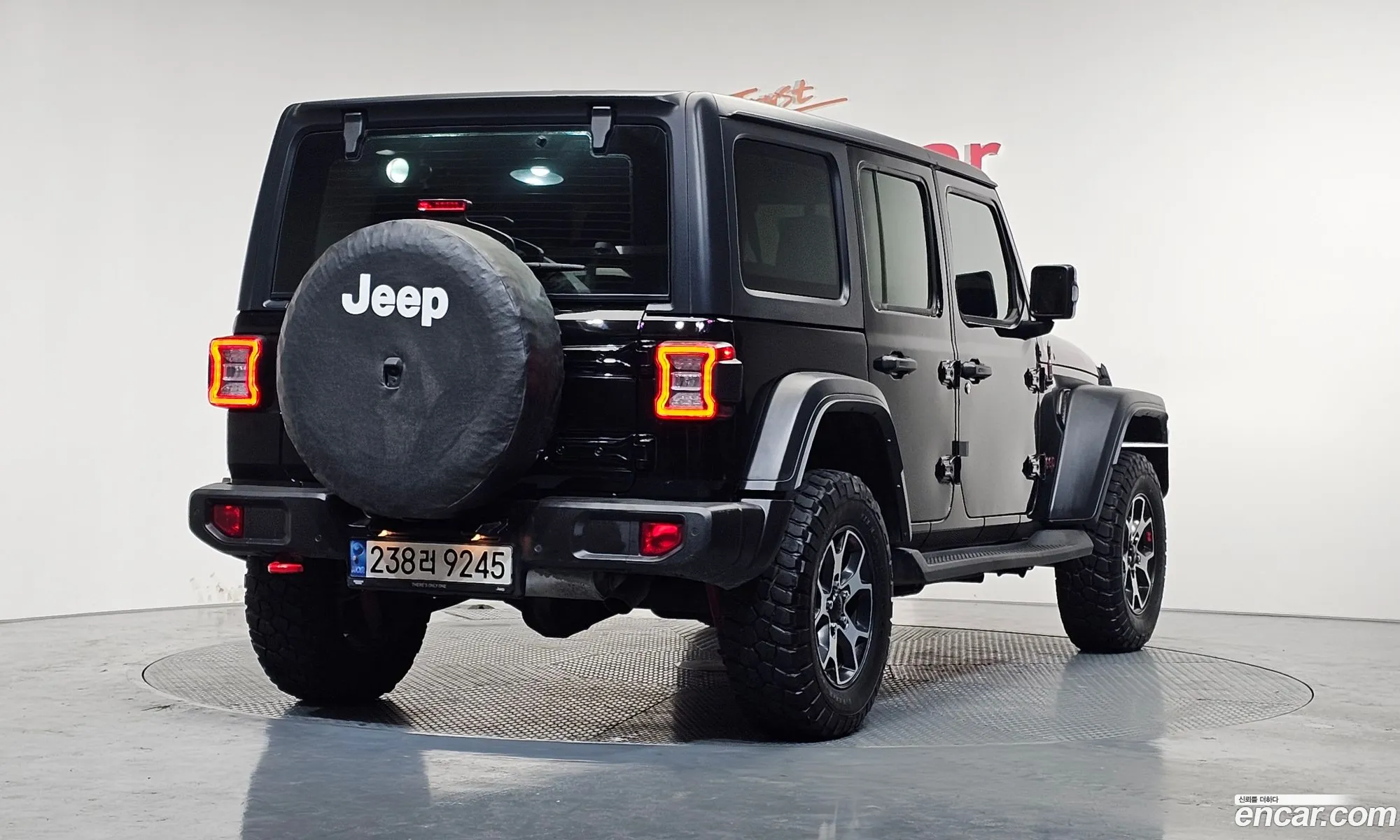 Jeep Wrangler 2022 — 15