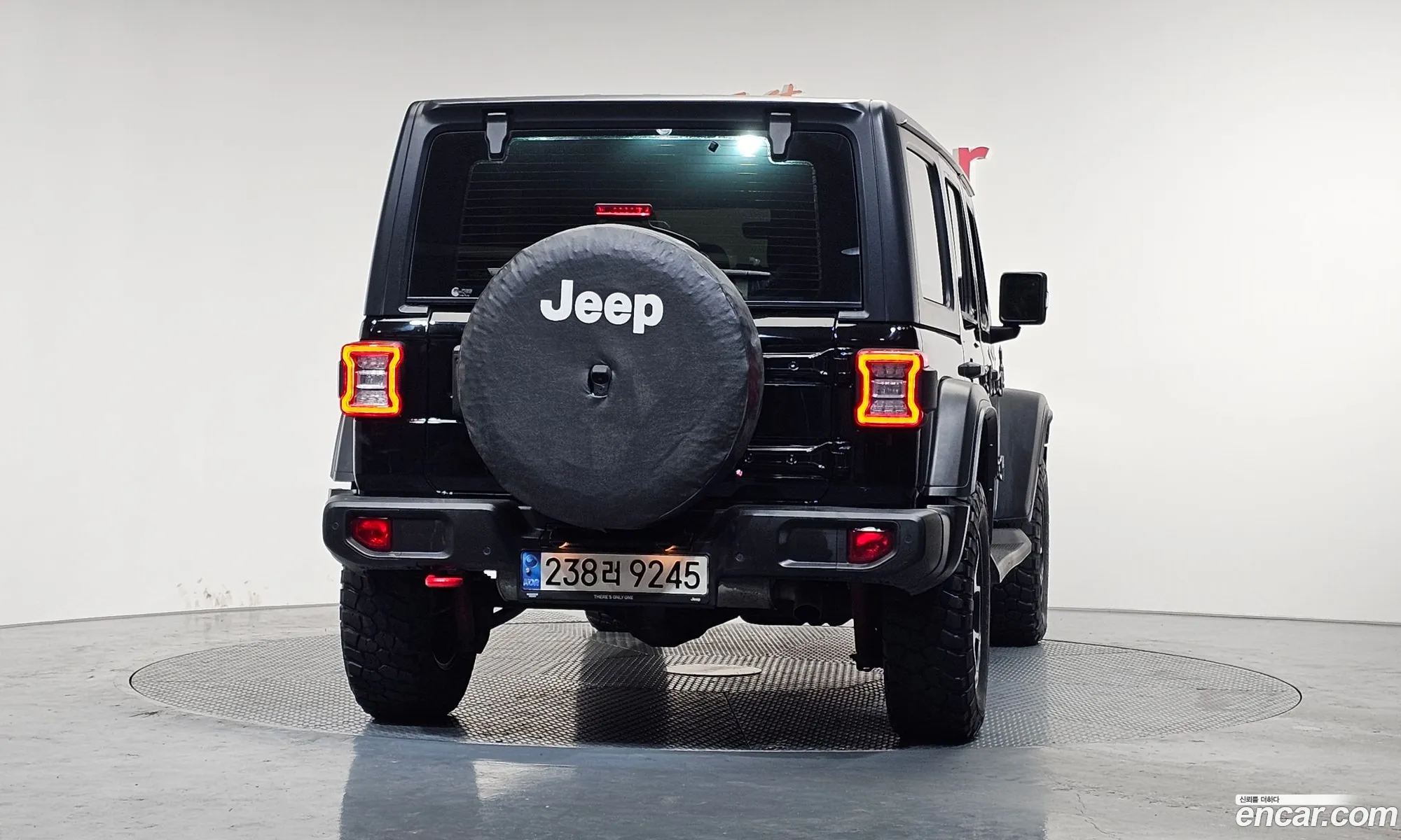 Jeep Wrangler 2022 — 14