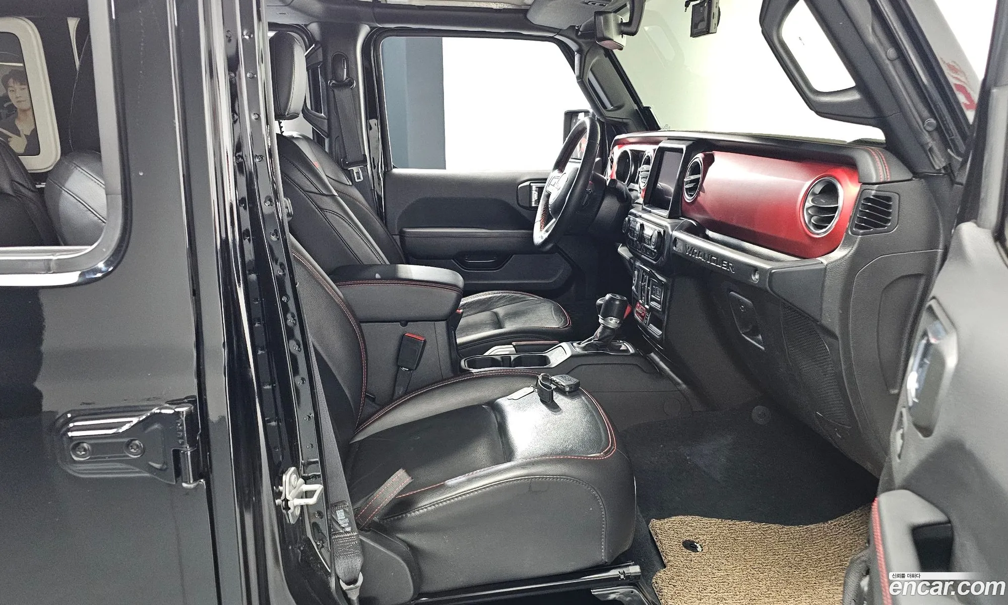 Jeep Wrangler 2022 — 3