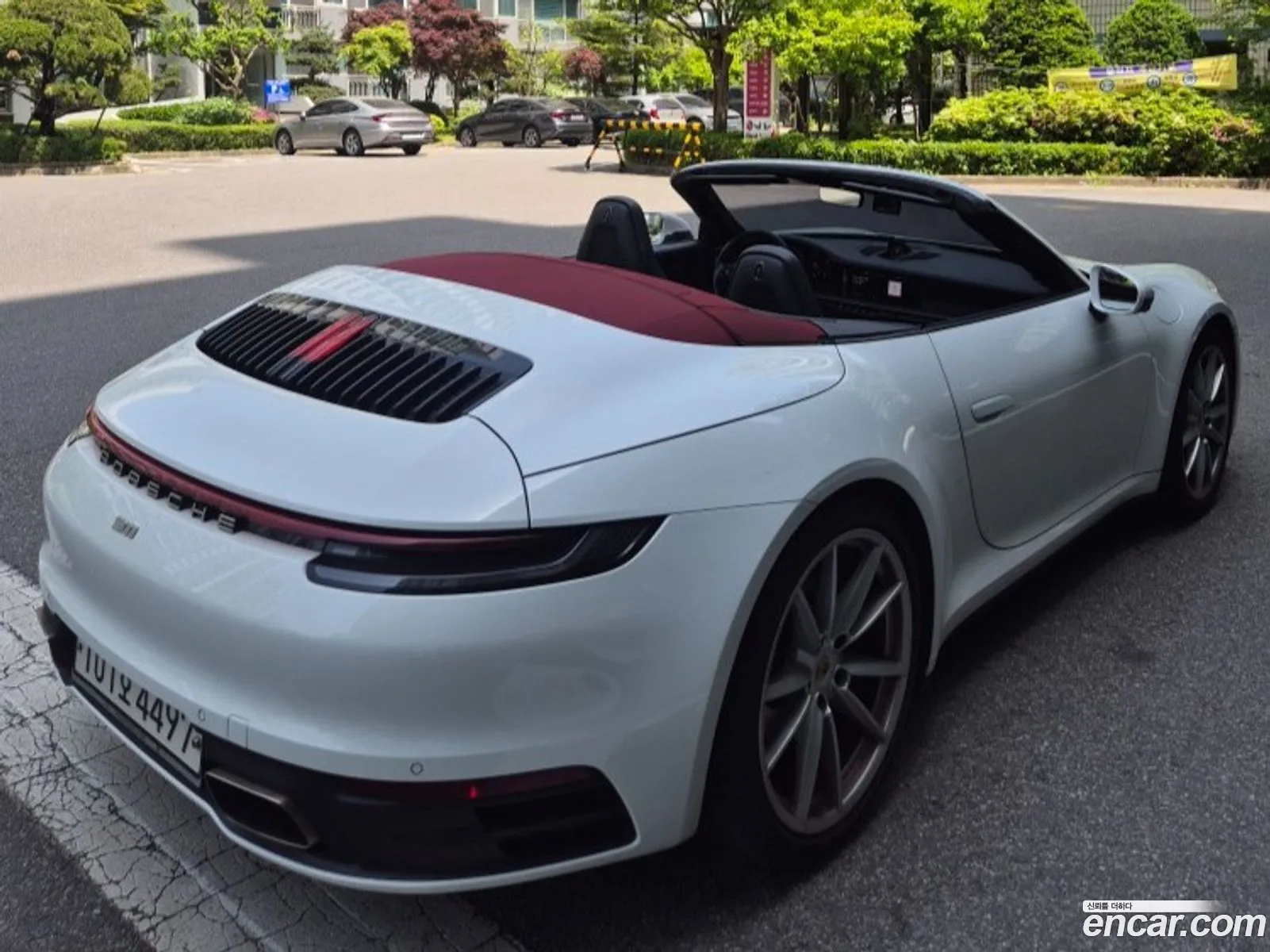 Porsche 911 2020 — 11