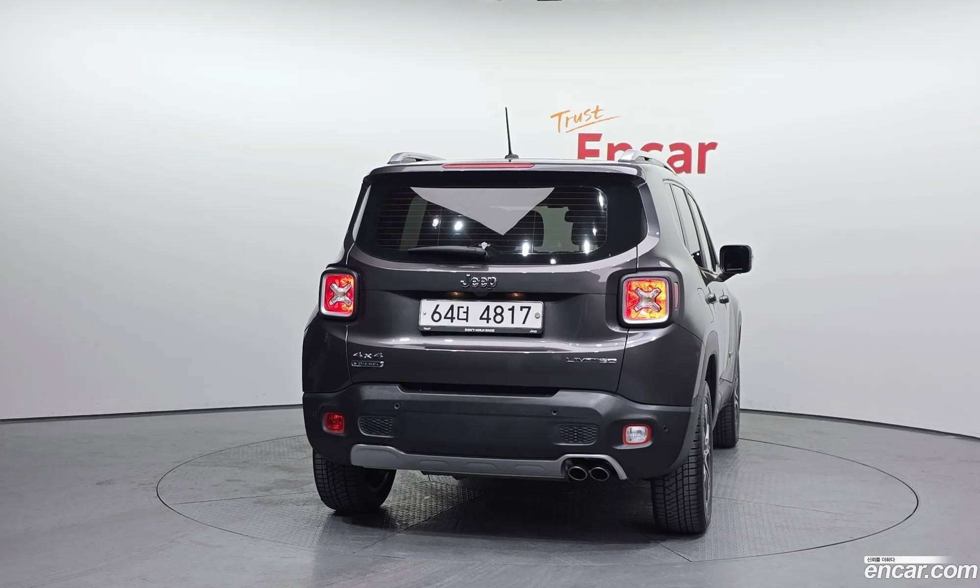 Jeep Renegade 2017 1C4BU0000HPF67466 — 4