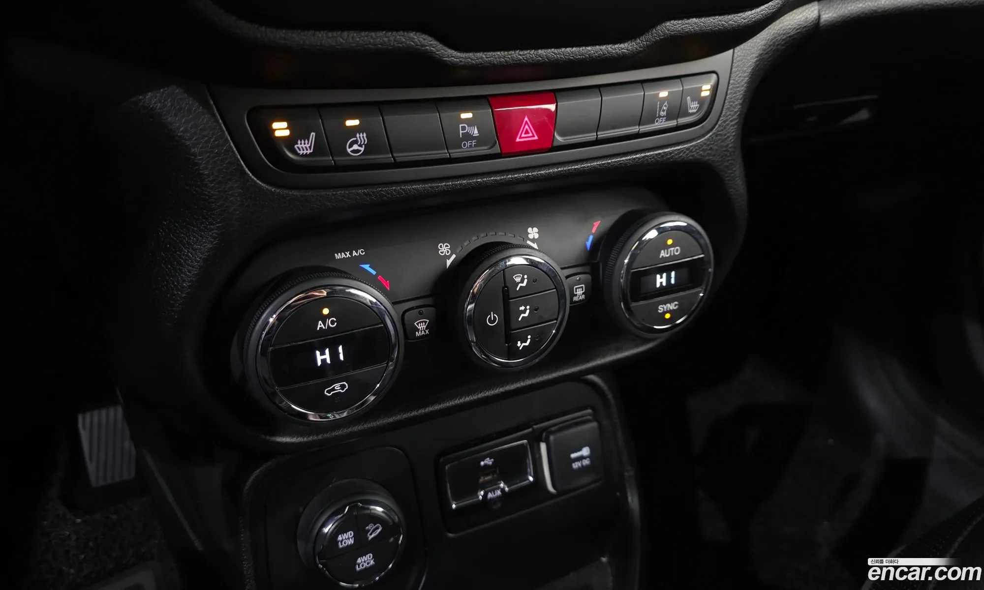 Jeep Renegade 2017 1C4BU0000HPF67466 — 7