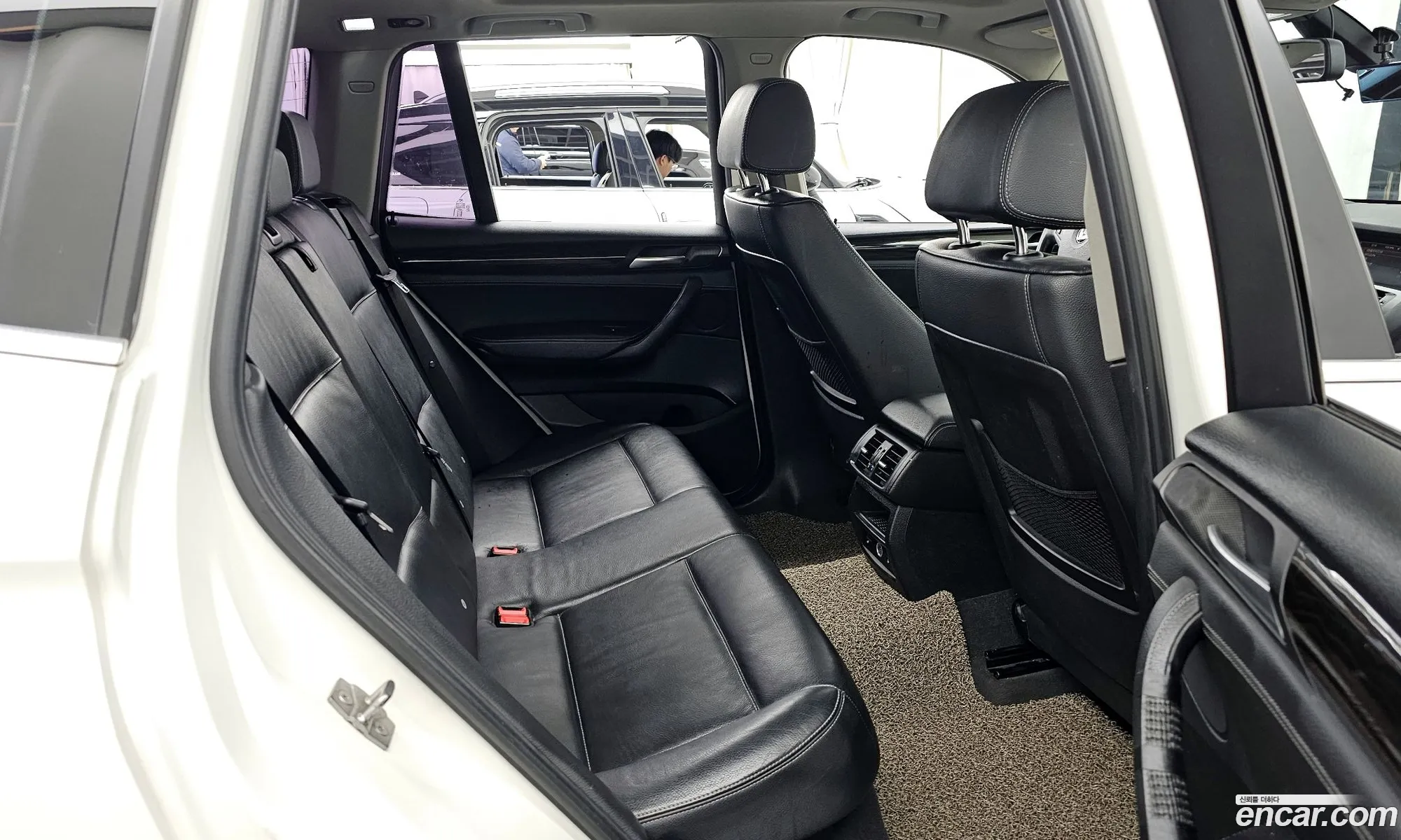 BMW X3 2011 — 18