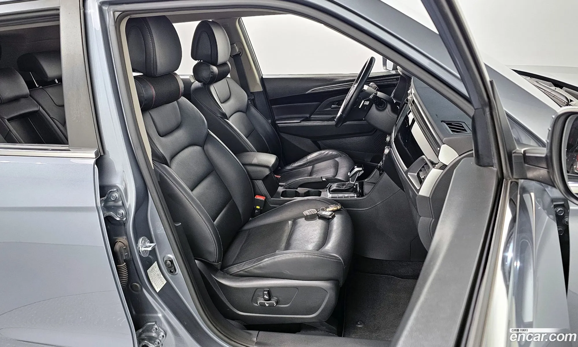 KG Mobility (SsangYong) Beautiful Korando 2020 — 18