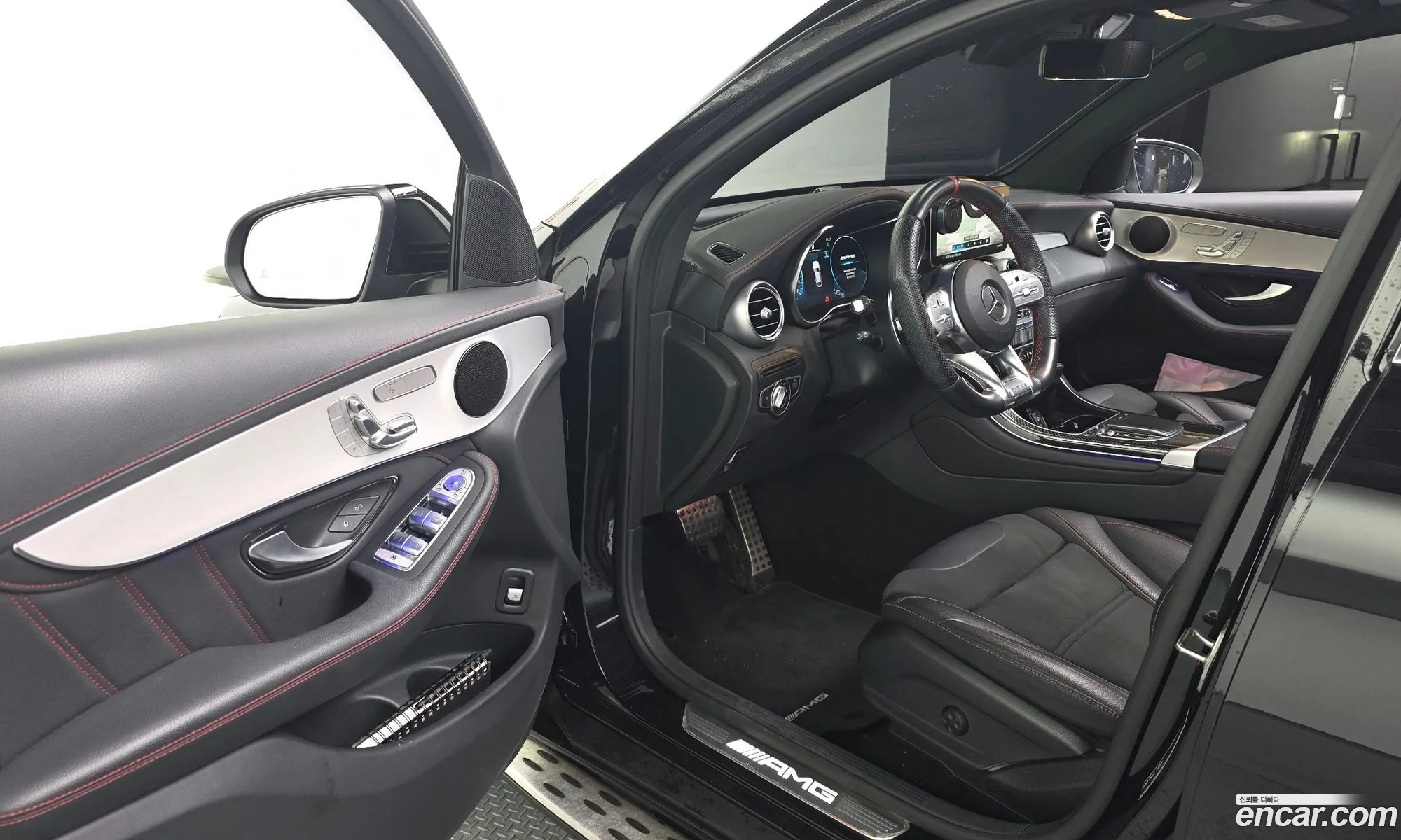 Mercedes-Benz GLC-Class X253 2023 — 17