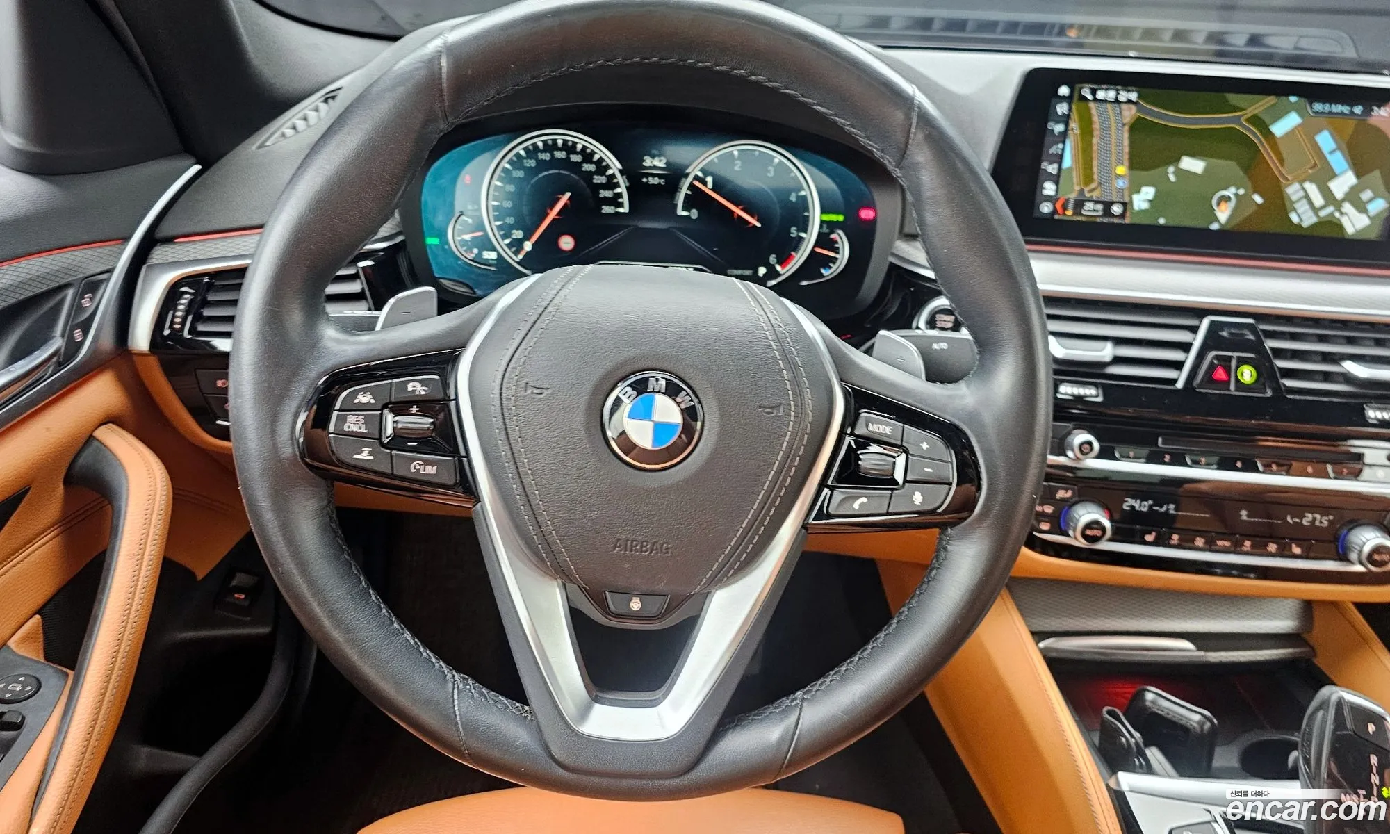 BMW 5 Series 2018 WBAJC3100JDA33876 — 12