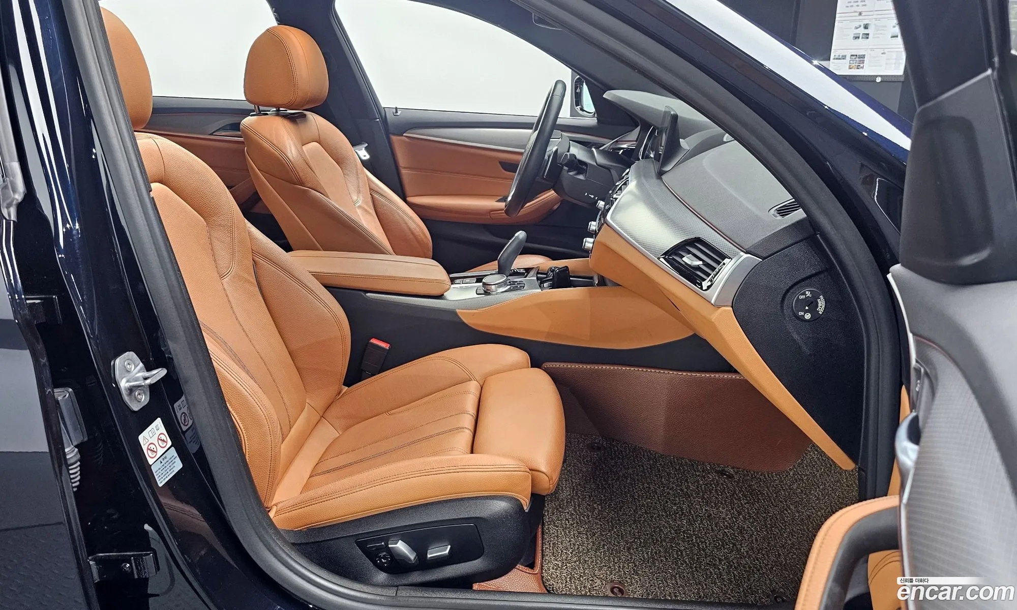 BMW 5 Series 2018 WBAJC3100JDA33876 — 11