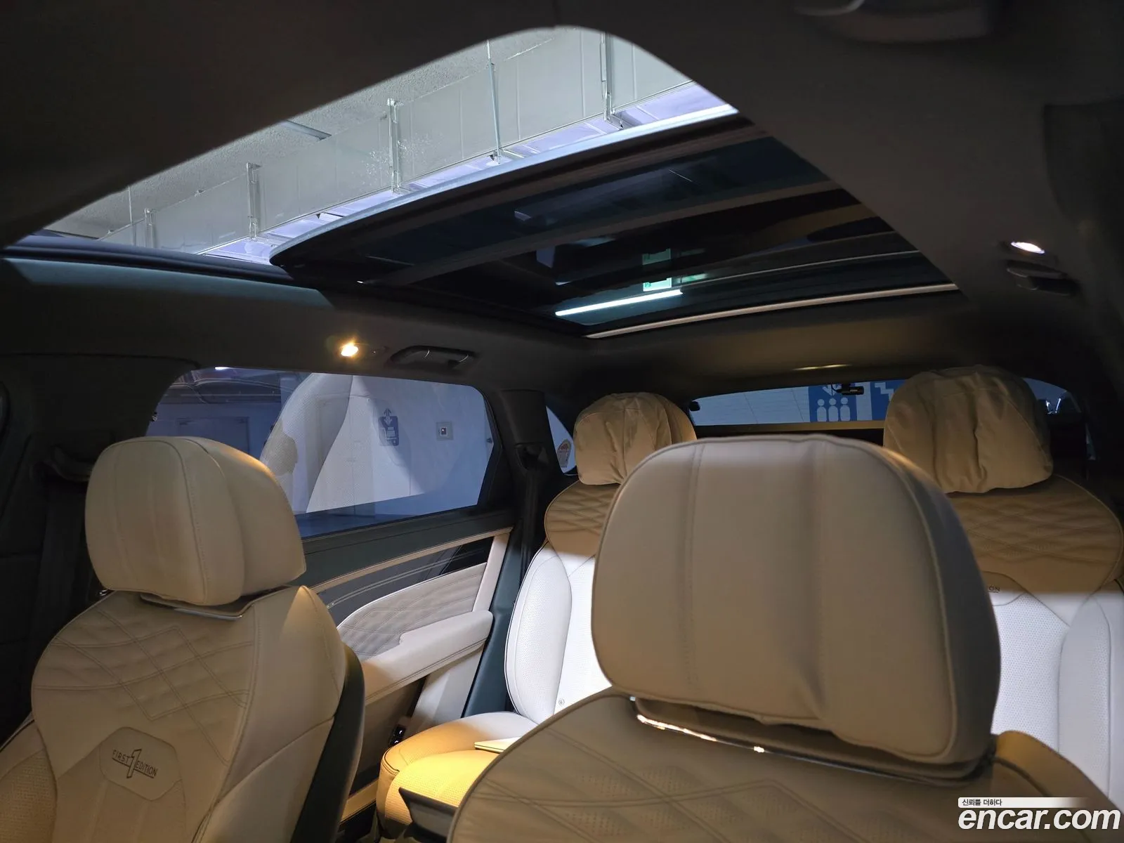 Bentley Bentayga 2024 — 6