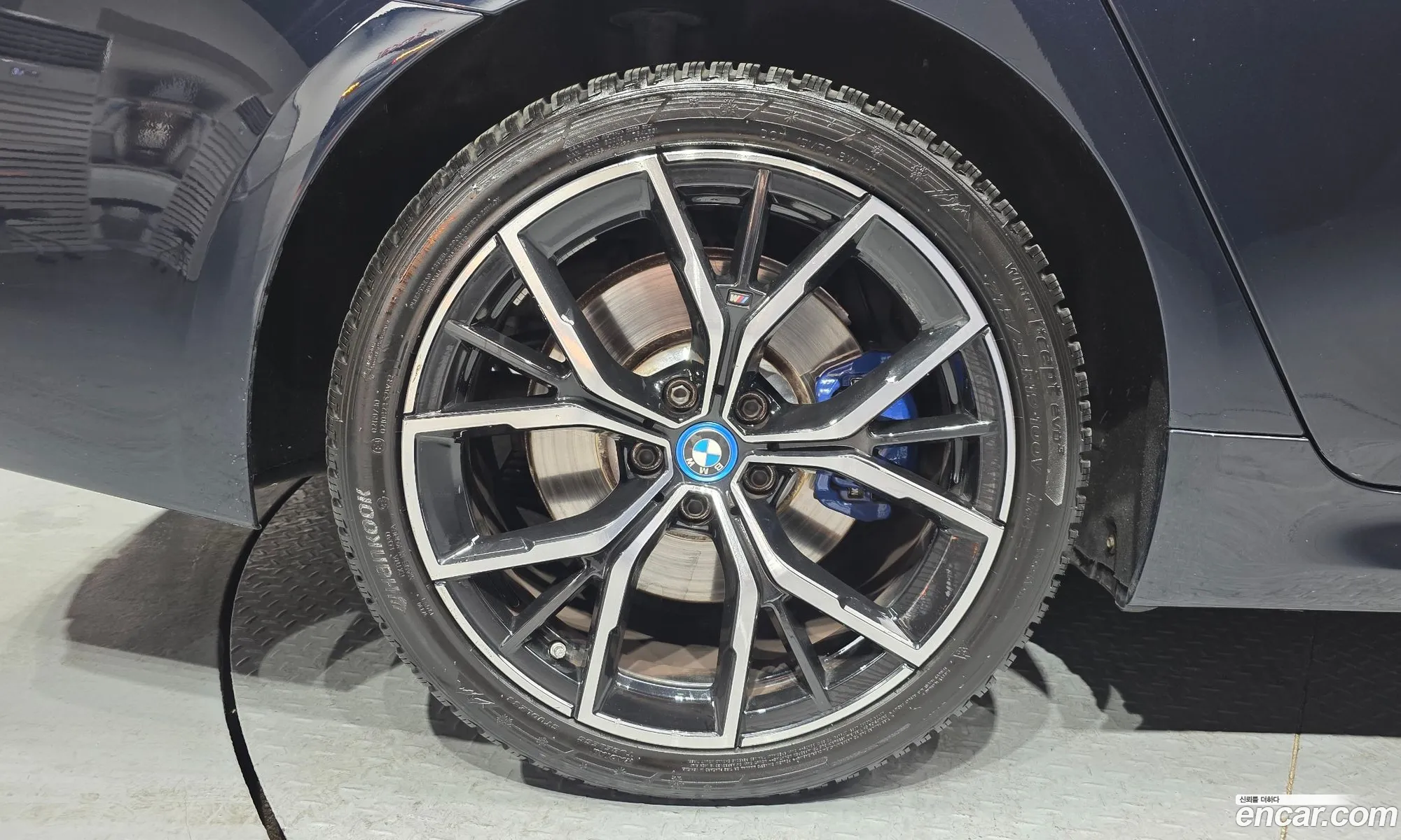 BMW 5 Series 2023 — 11