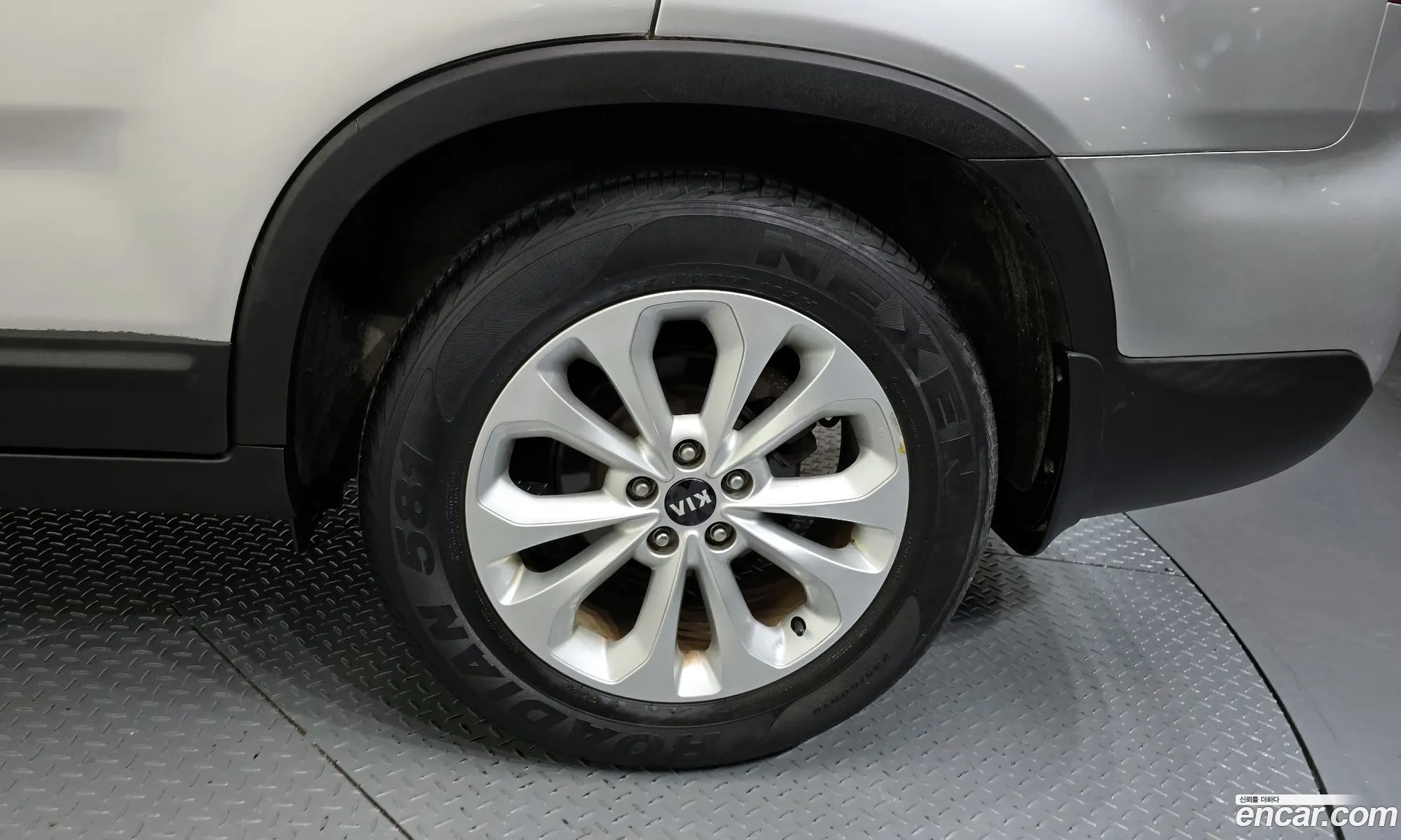 Kia Sorento R 2012 — 18