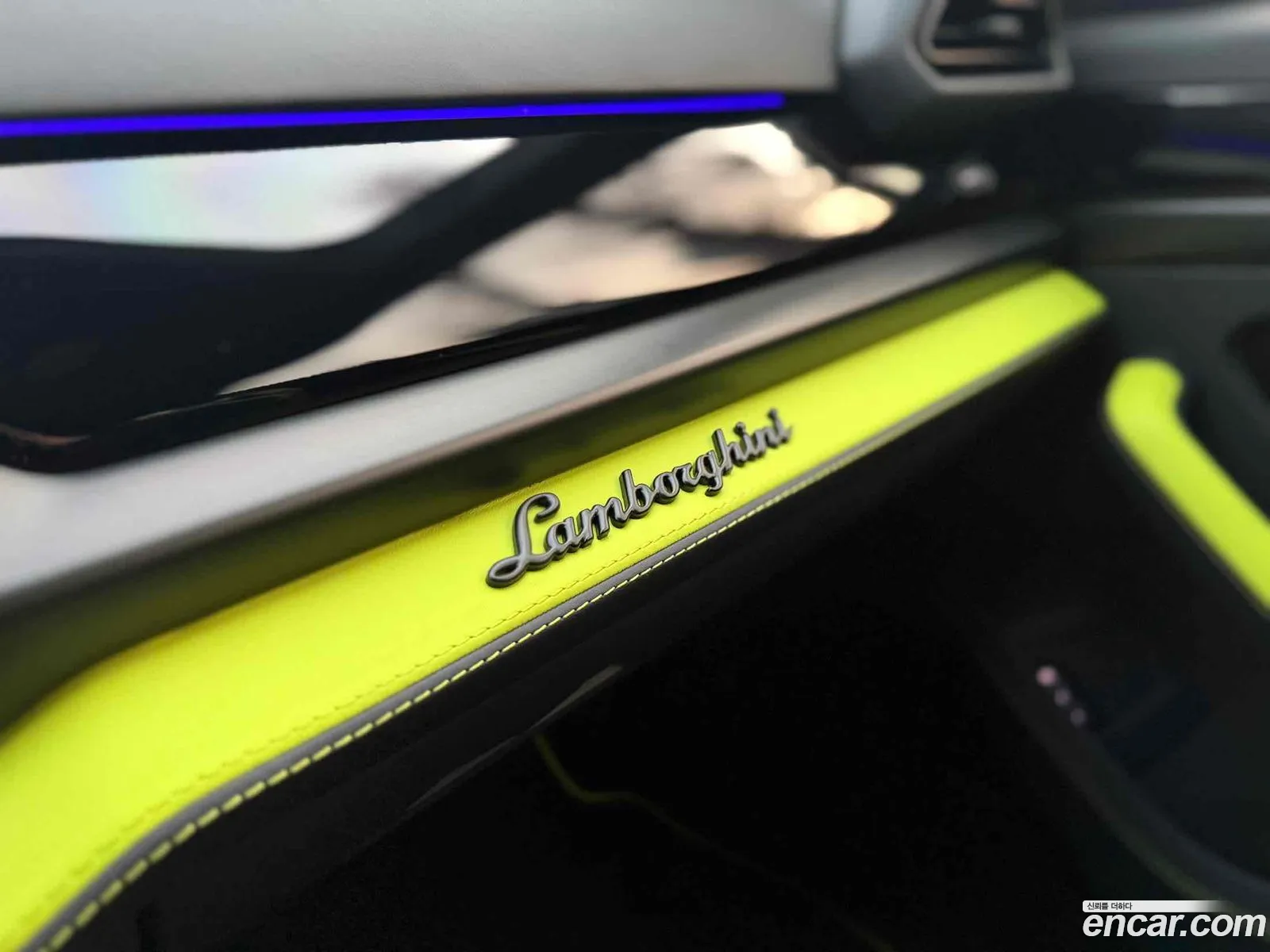 Lamborghini Urus 2026 — 2