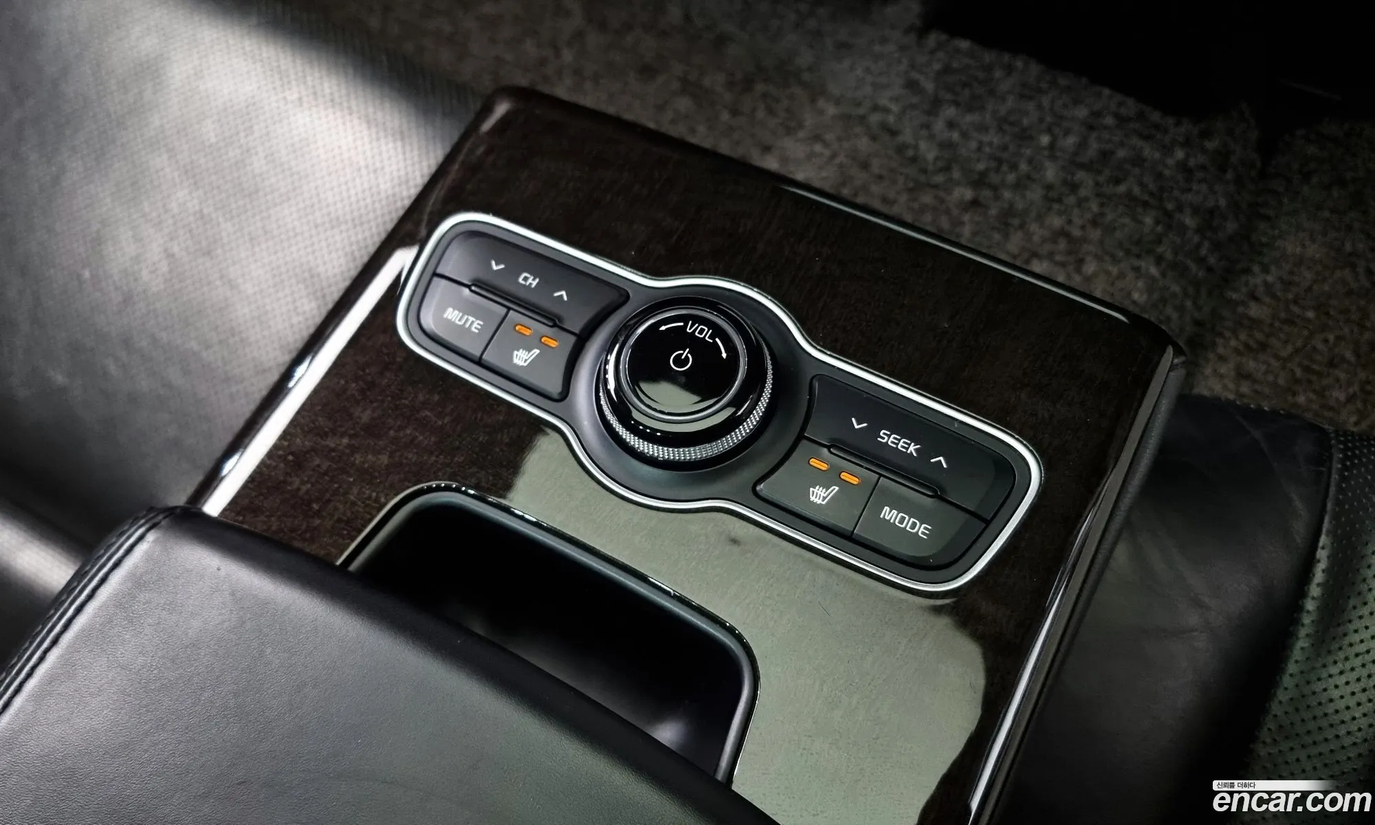 Kia K7 2012 — 7
