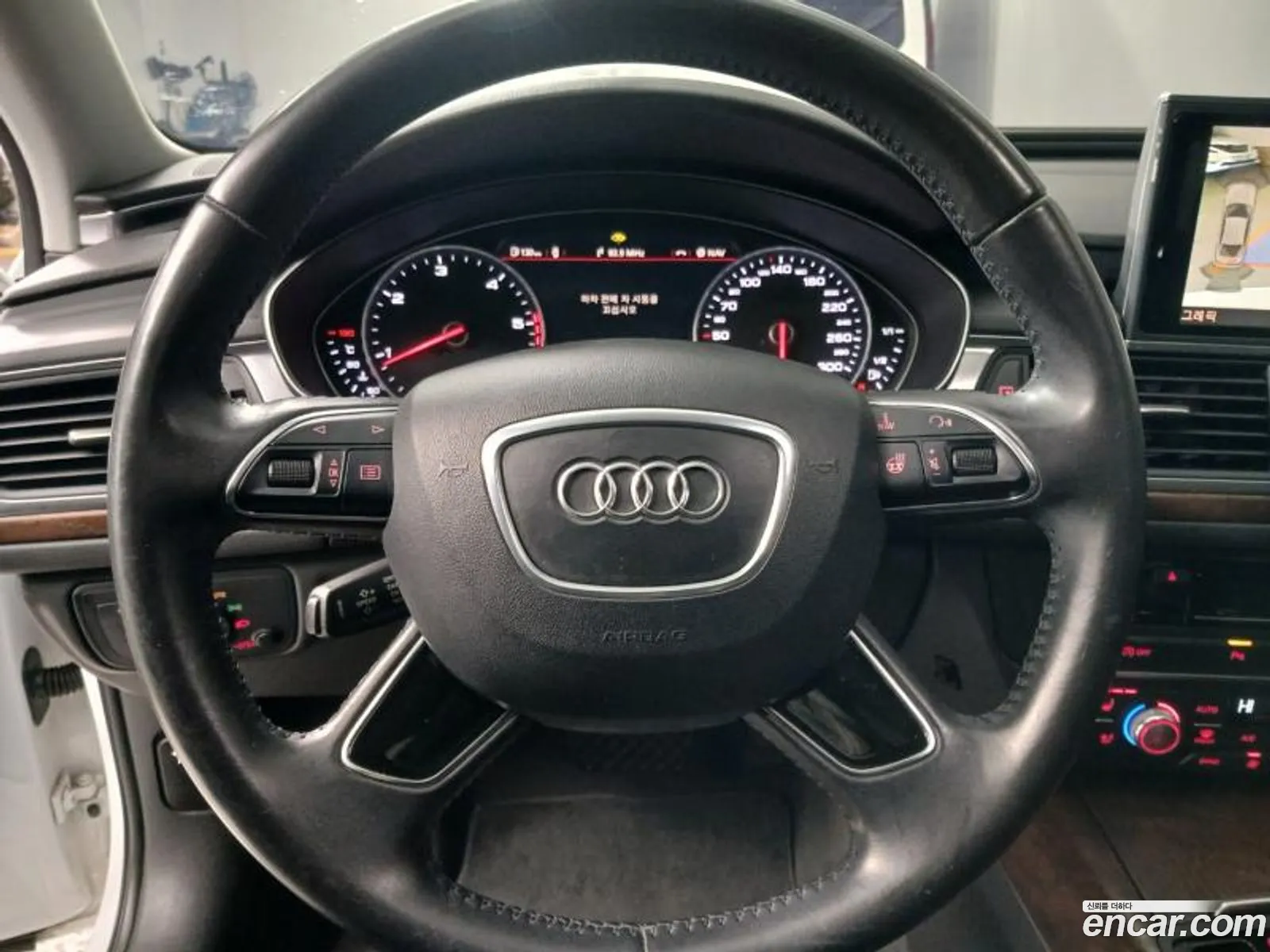Audi A6 2015 — 10