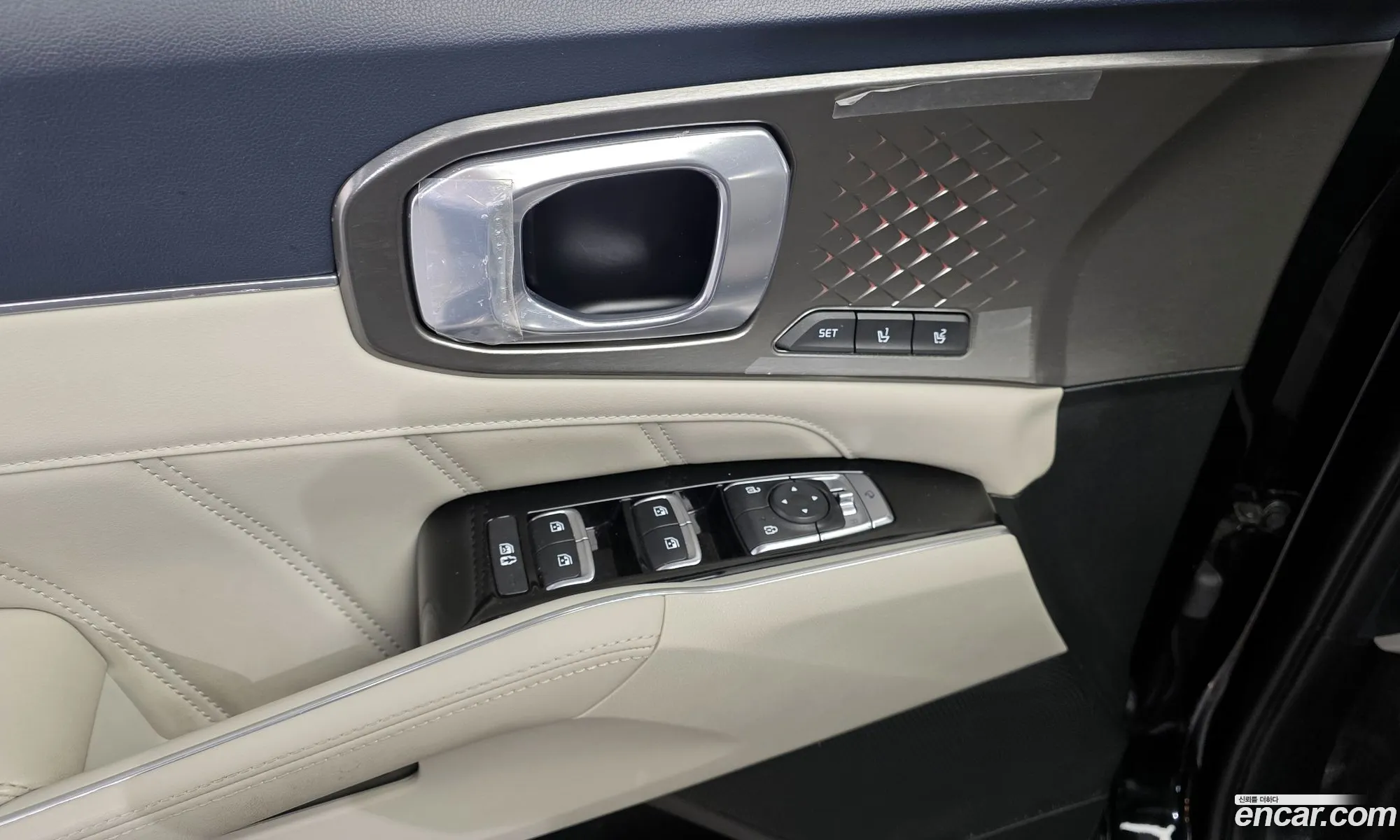 Kia Sorento 2022 — 16