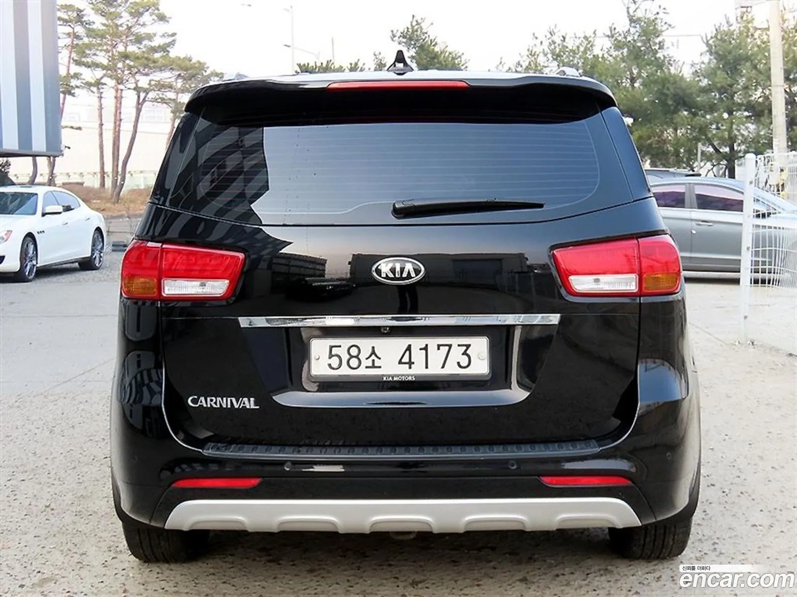 Kia Carnival 2018 — 3