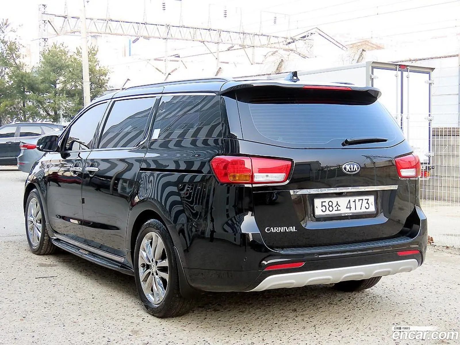 Kia Carnival 2018 — 5
