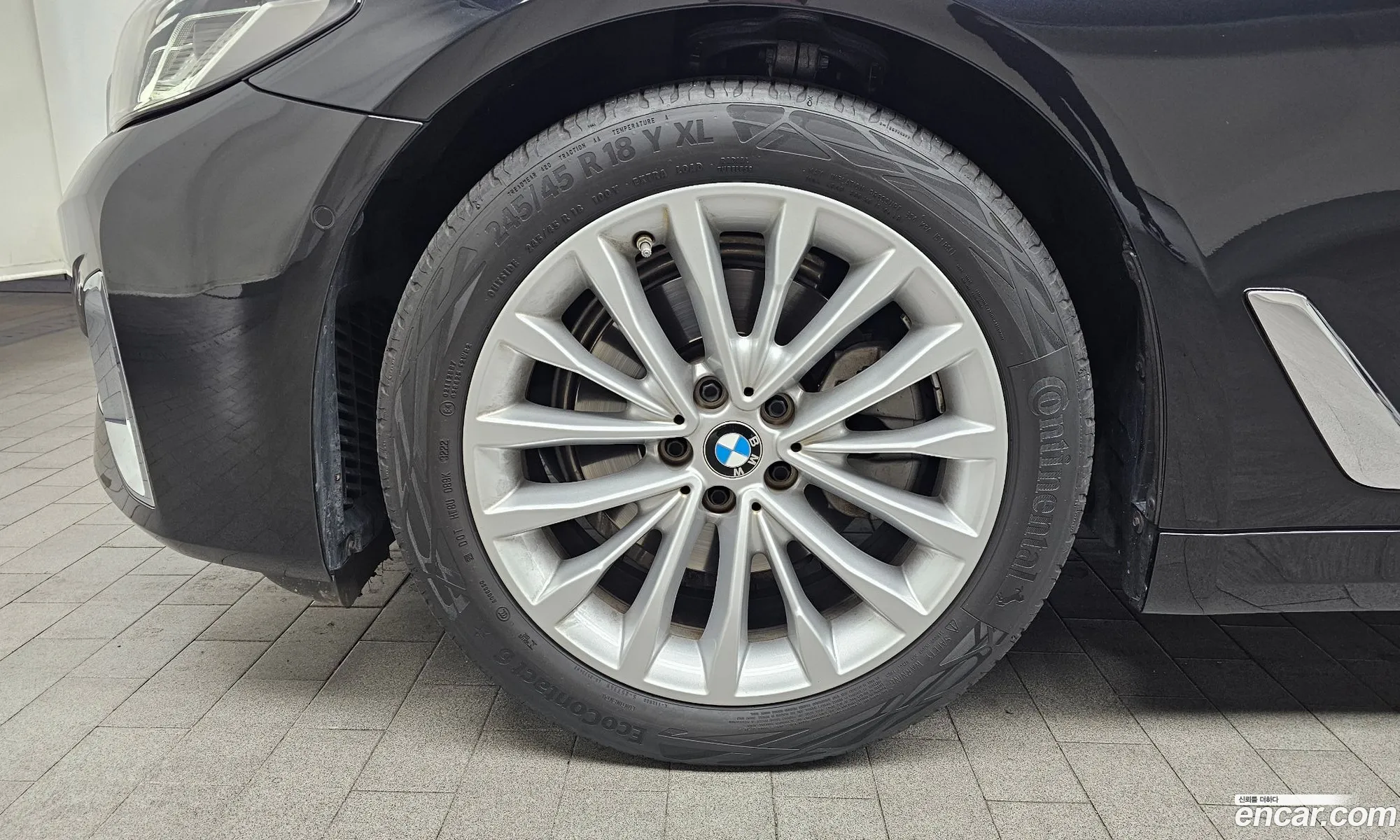 BMW 5 Series 2023 WBA11BH09PWX95877 — 9