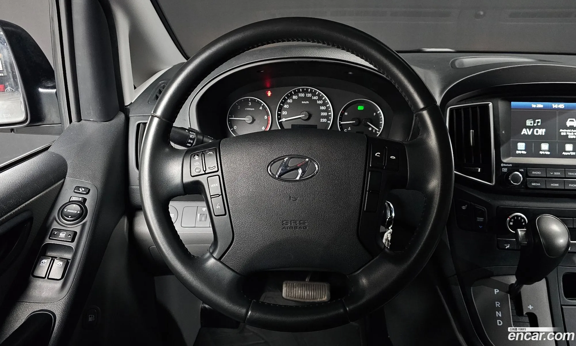 Hyundai Grand Starex 2020 — 11