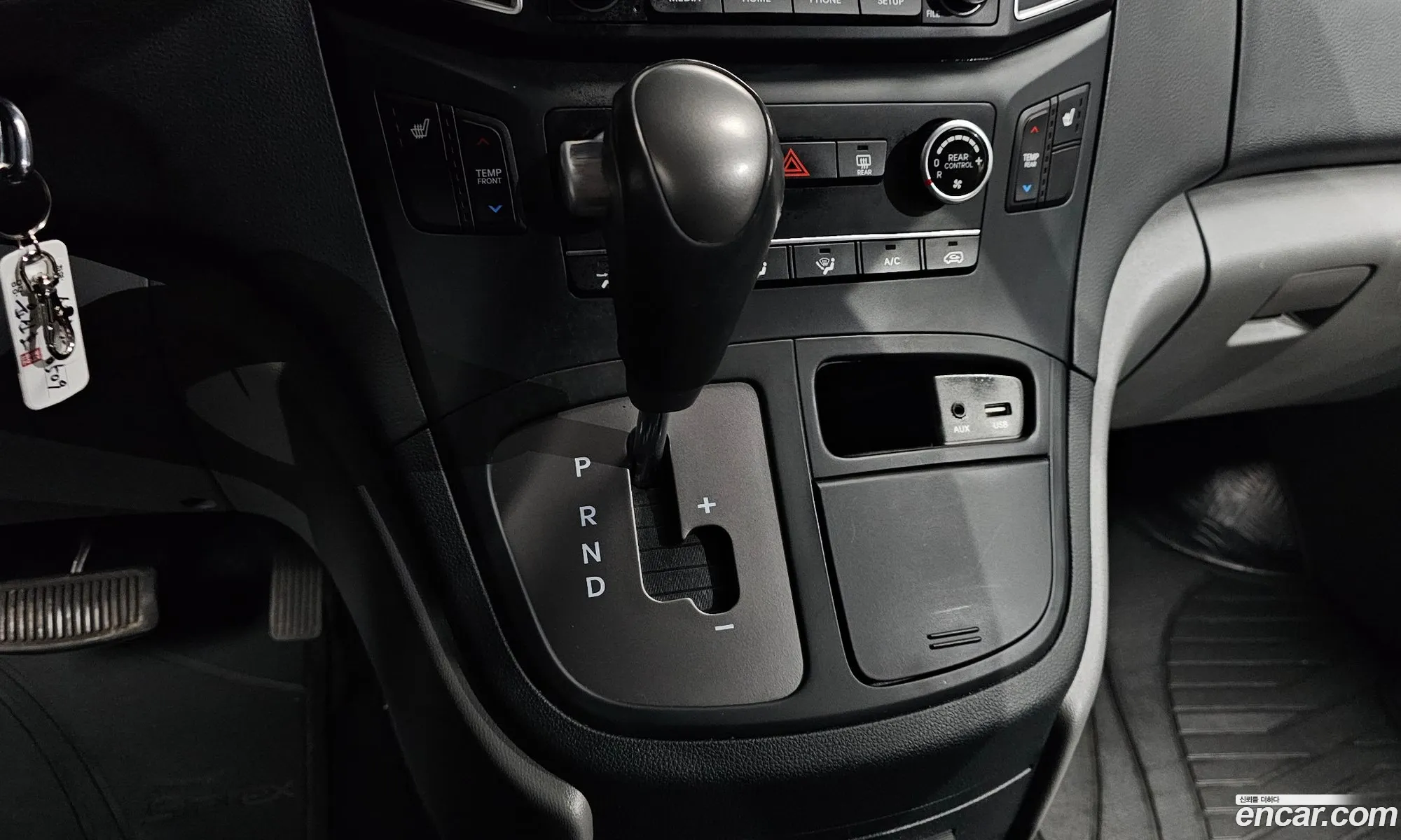 Hyundai Grand Starex 2020 — 5