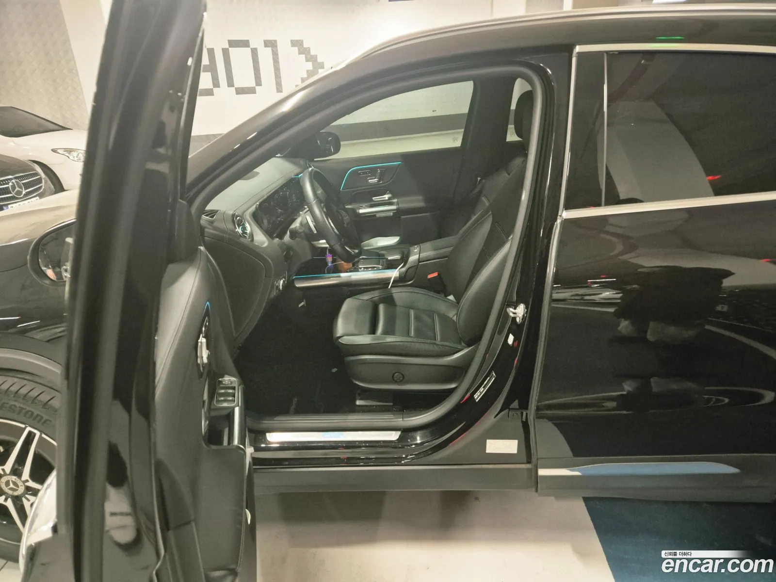 Mercedes-Benz EQA H243 2023 — 11