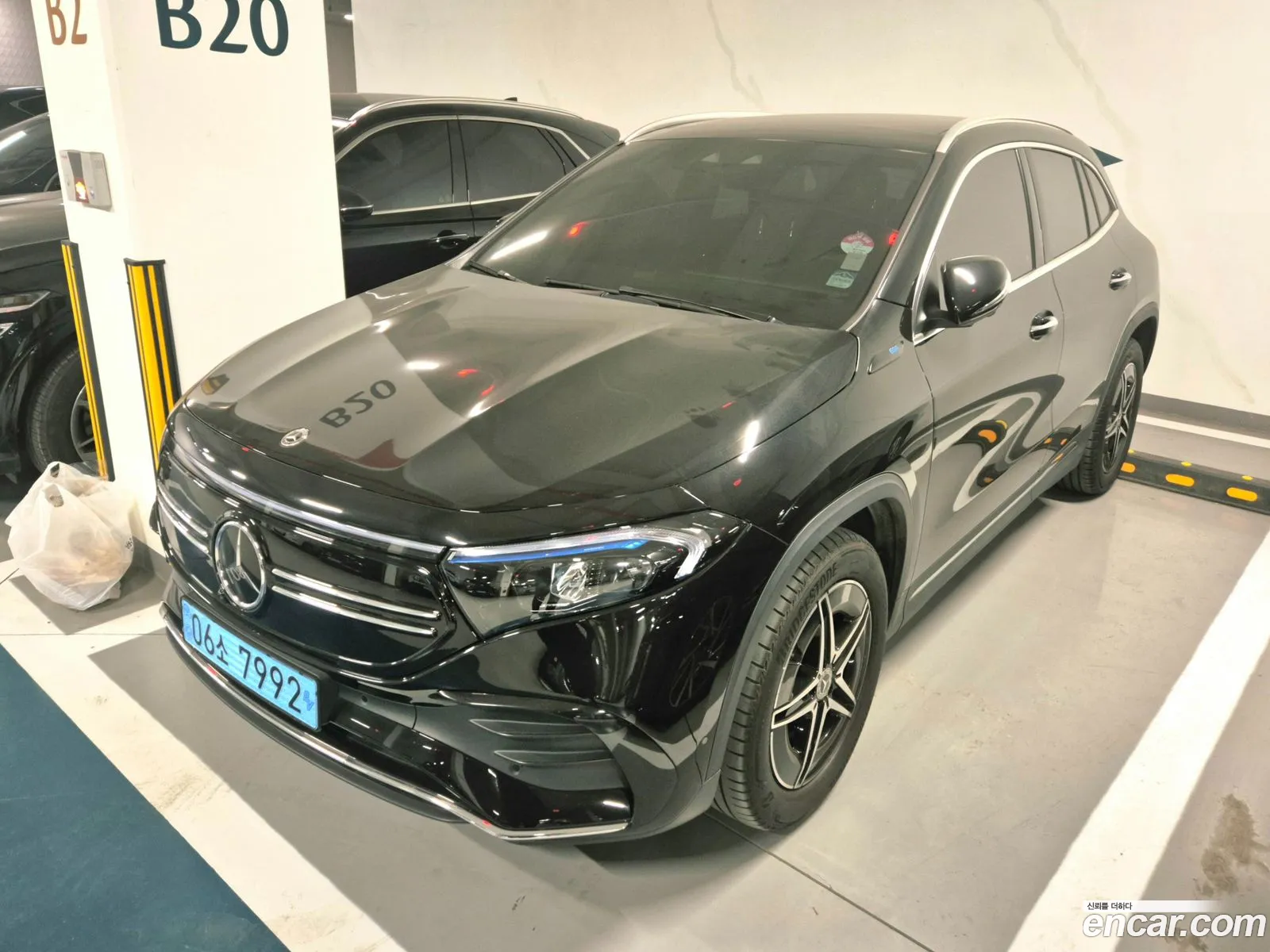 Mercedes-Benz EQA H243 2023 — 10