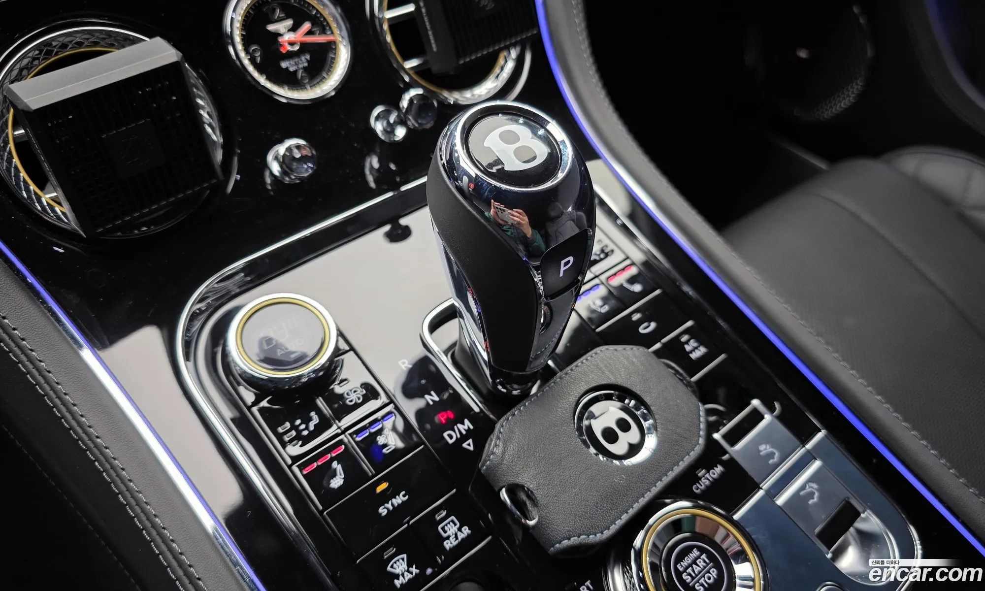 Bentley Continental GT 2023 — 11