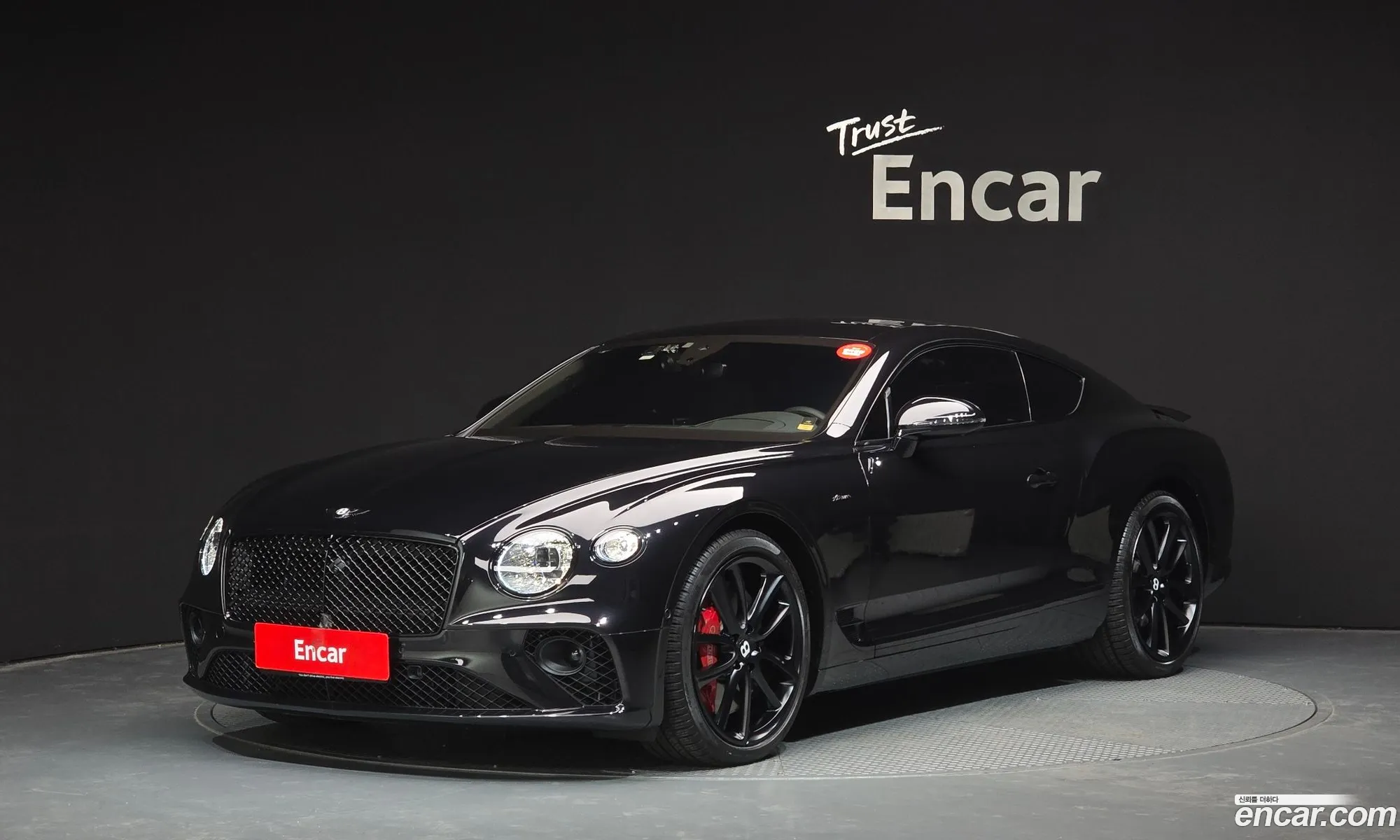 Bentley Continental GT 2023 — 3
