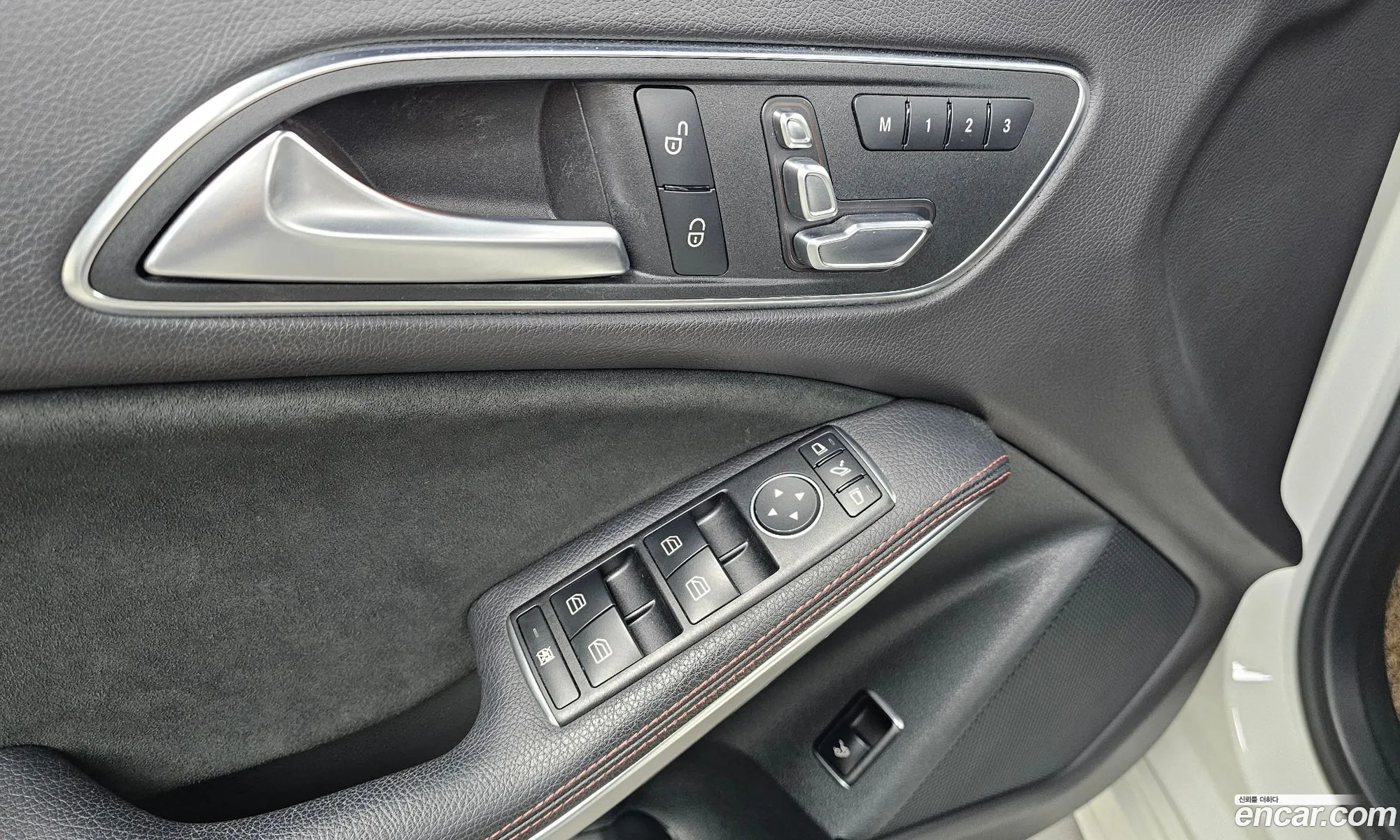 Mercedes-Benz CLA-Class C117 2018 — 15