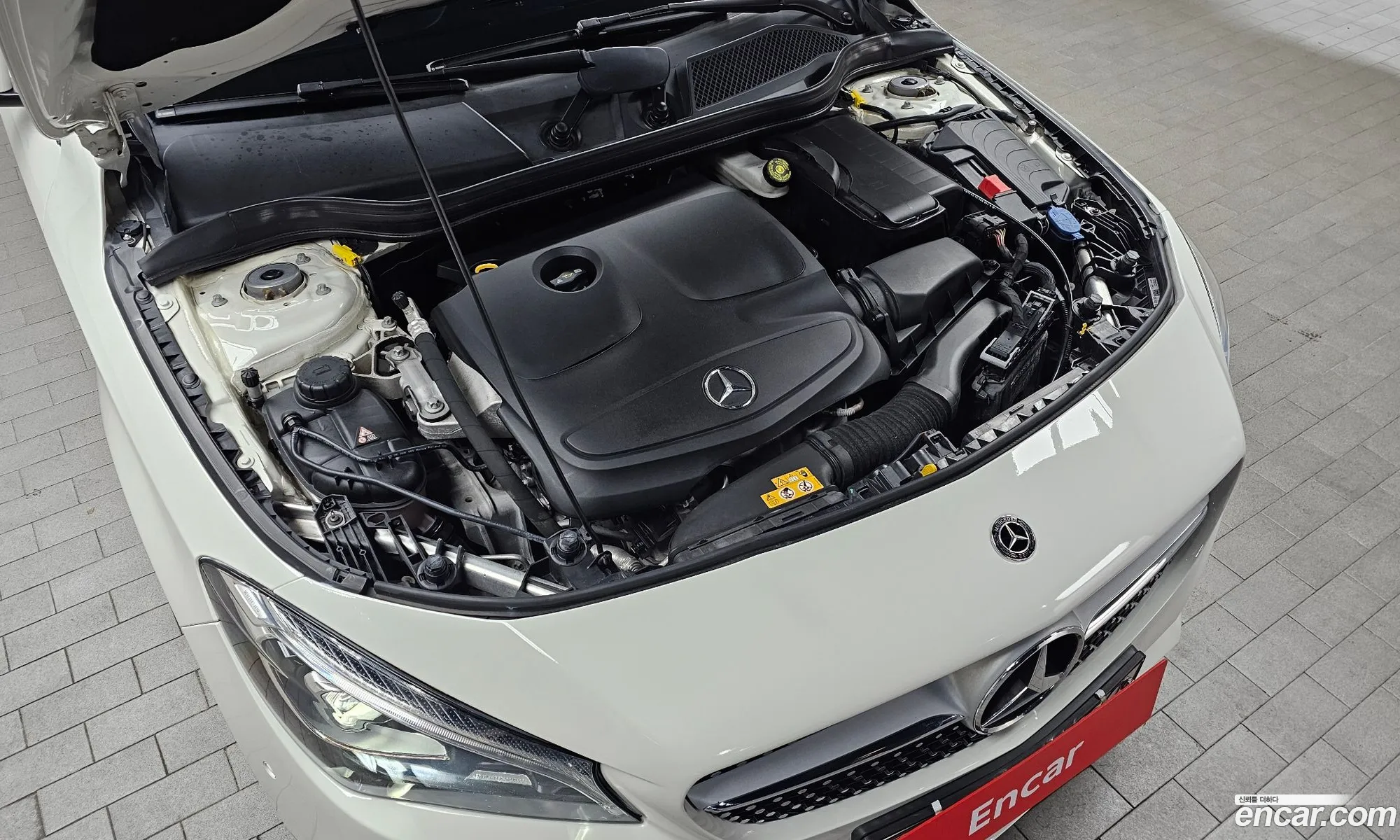 Mercedes-Benz CLA-Class C117 2018 — 13