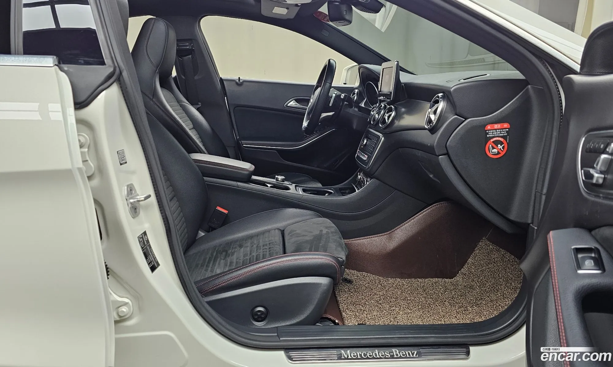 Mercedes-Benz CLA-Class C117 2018 — 3