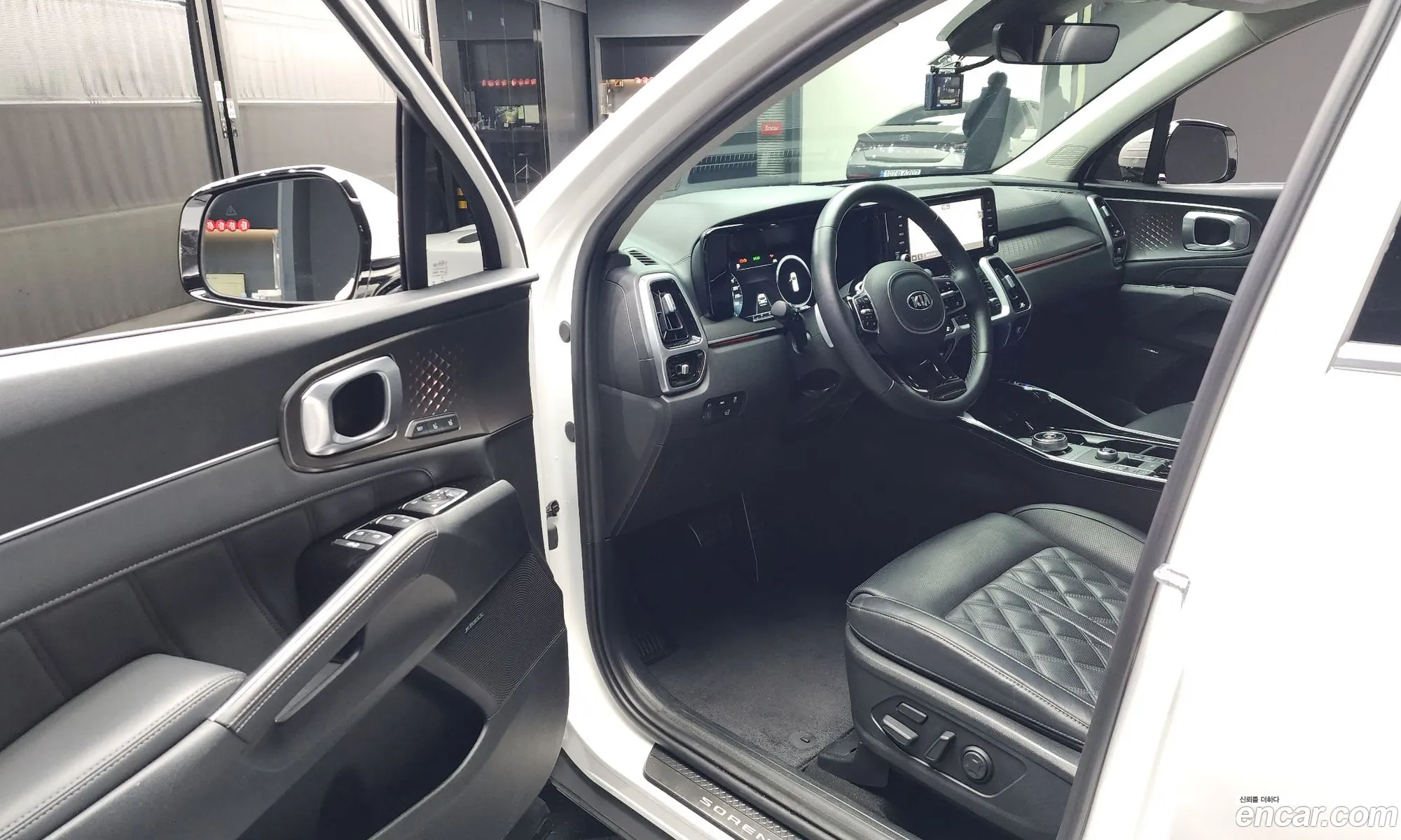 Kia Sorento 2020 KNARK81BGMA015473 — 10