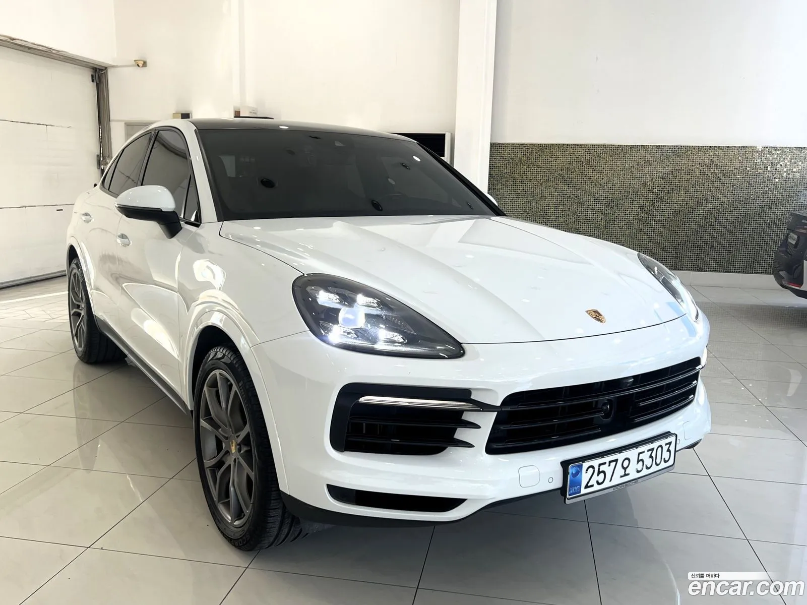 Porsche Cayenne 2020 — 18