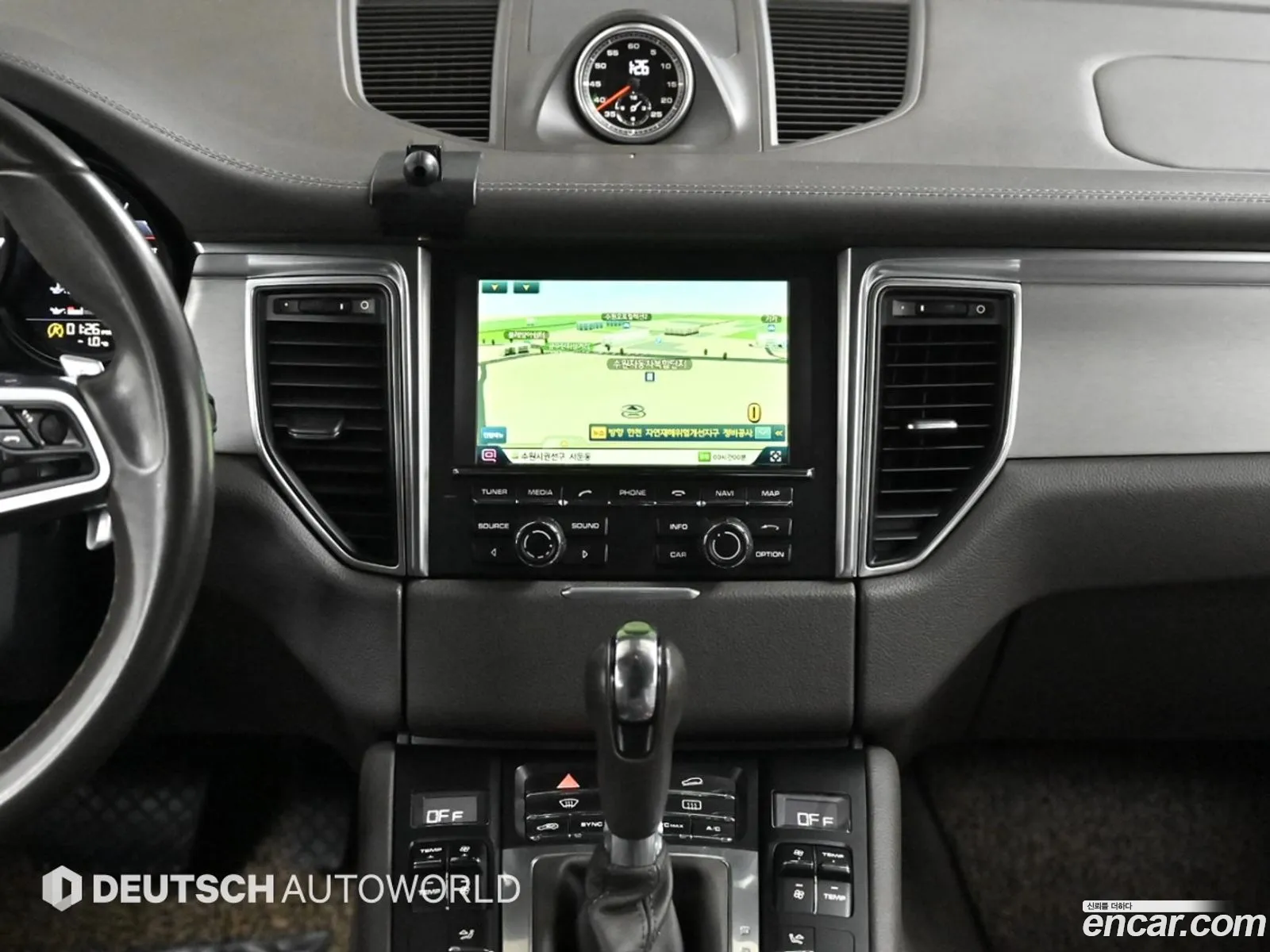 Porsche Macan 2014 — 8