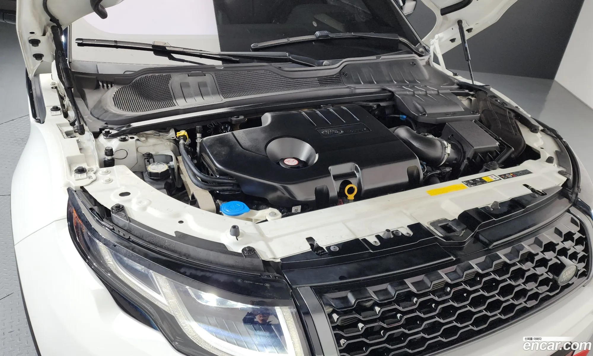 Land Rover Range Rover Evoque 2019 — 16