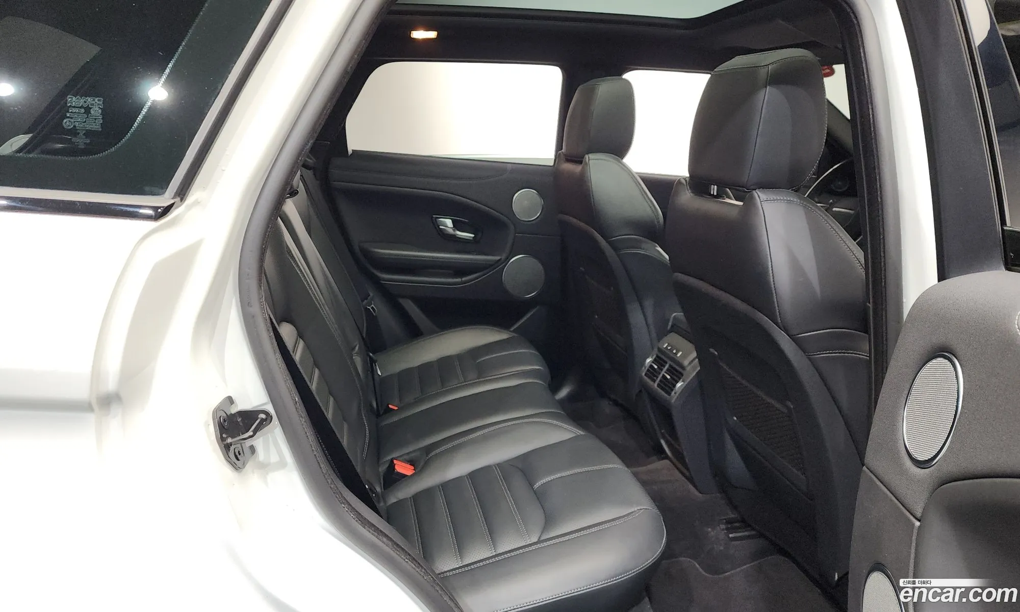 Land Rover Range Rover Evoque 2019 — 9