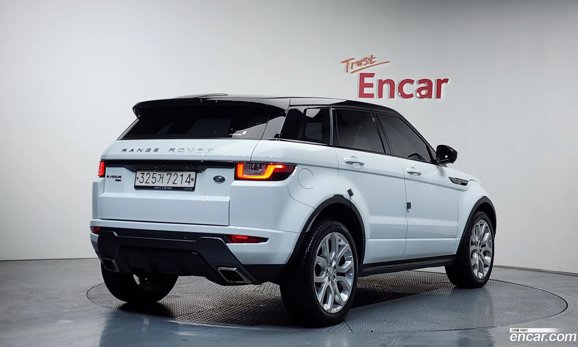 Land Rover Range Rover Evoque 2019 — 6